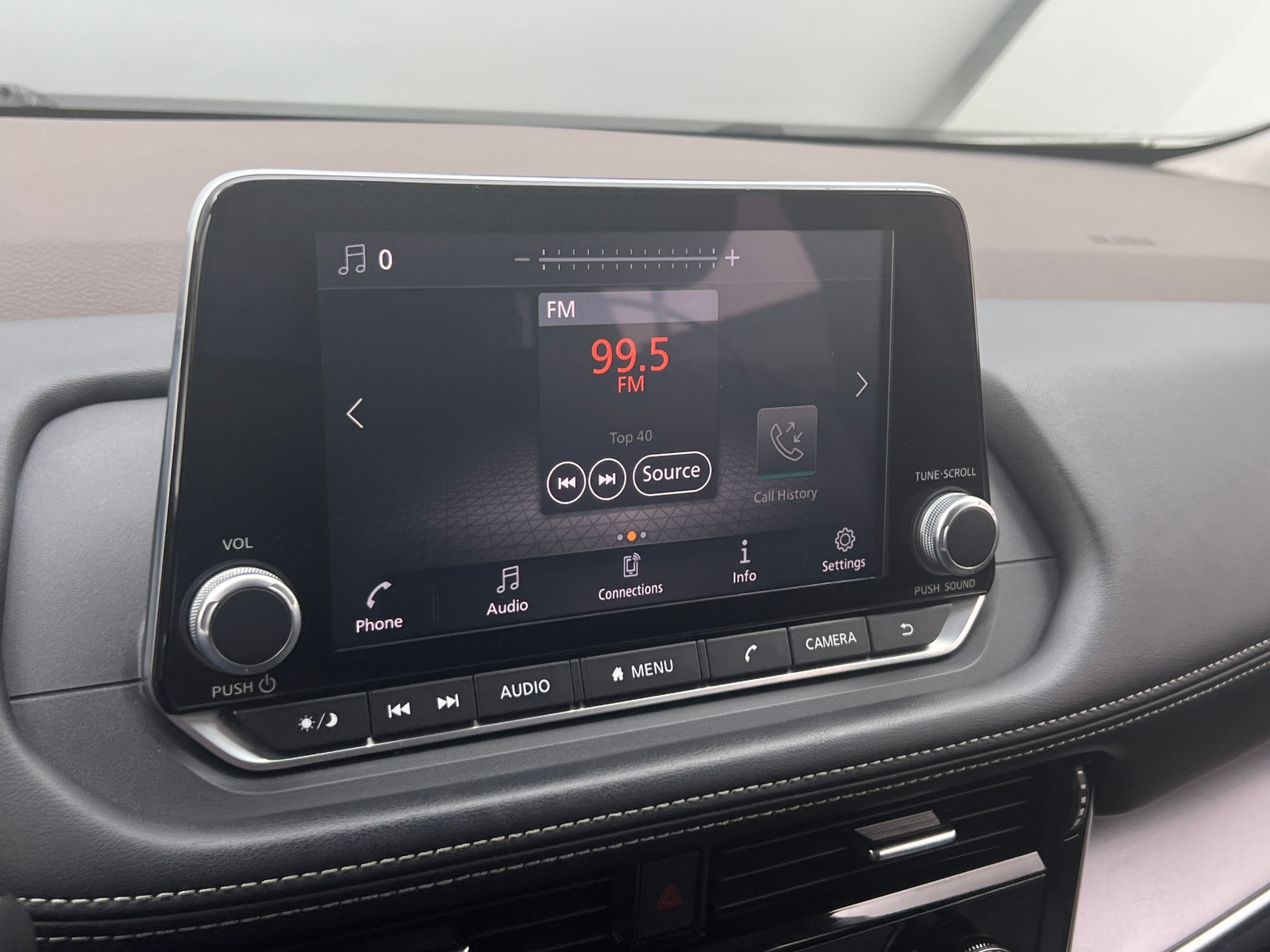 Thumbnail: 2021 Nissan Rogue - 4
