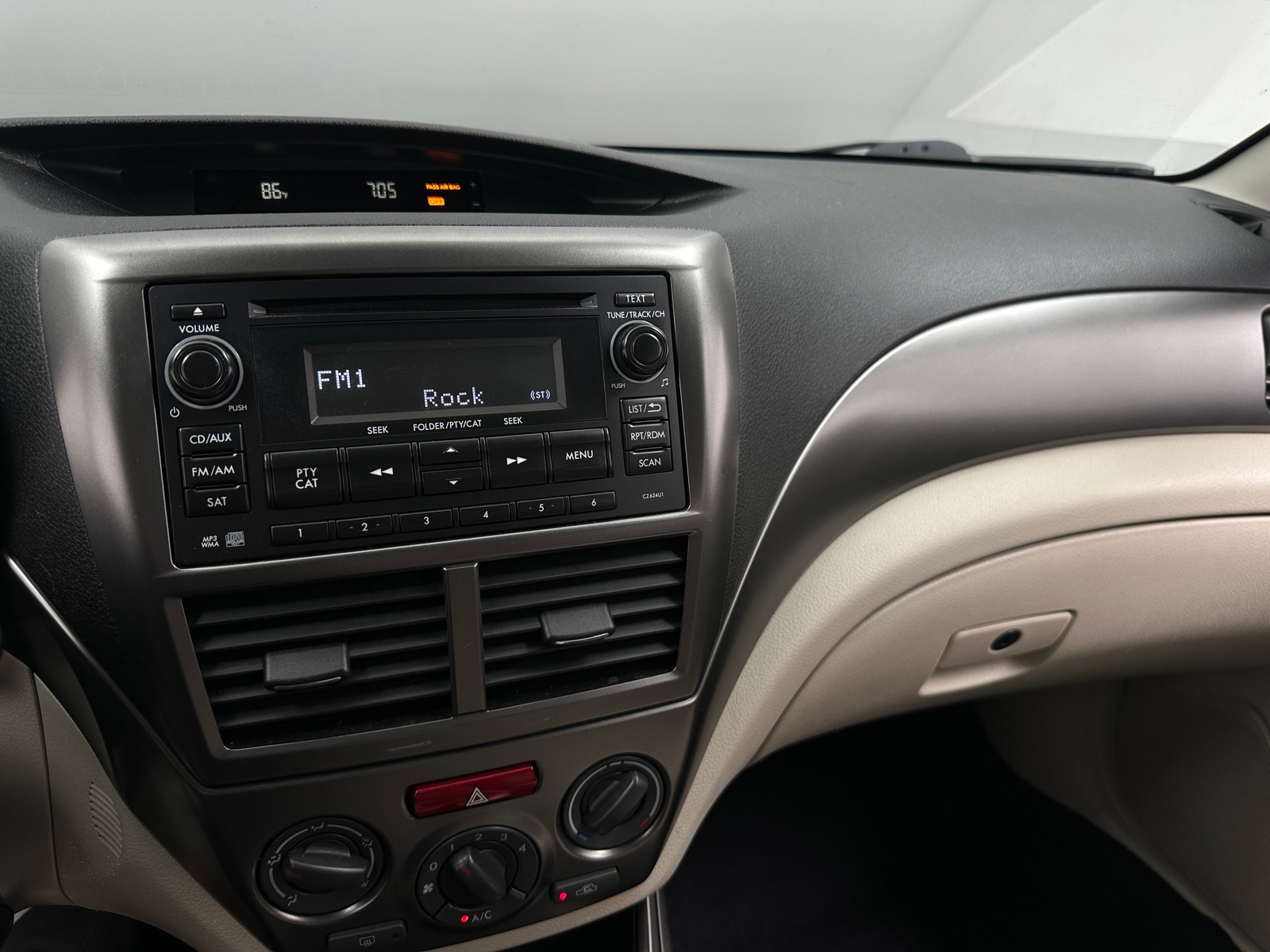 Thumbnail: 2011 Subaru Impreza - 4