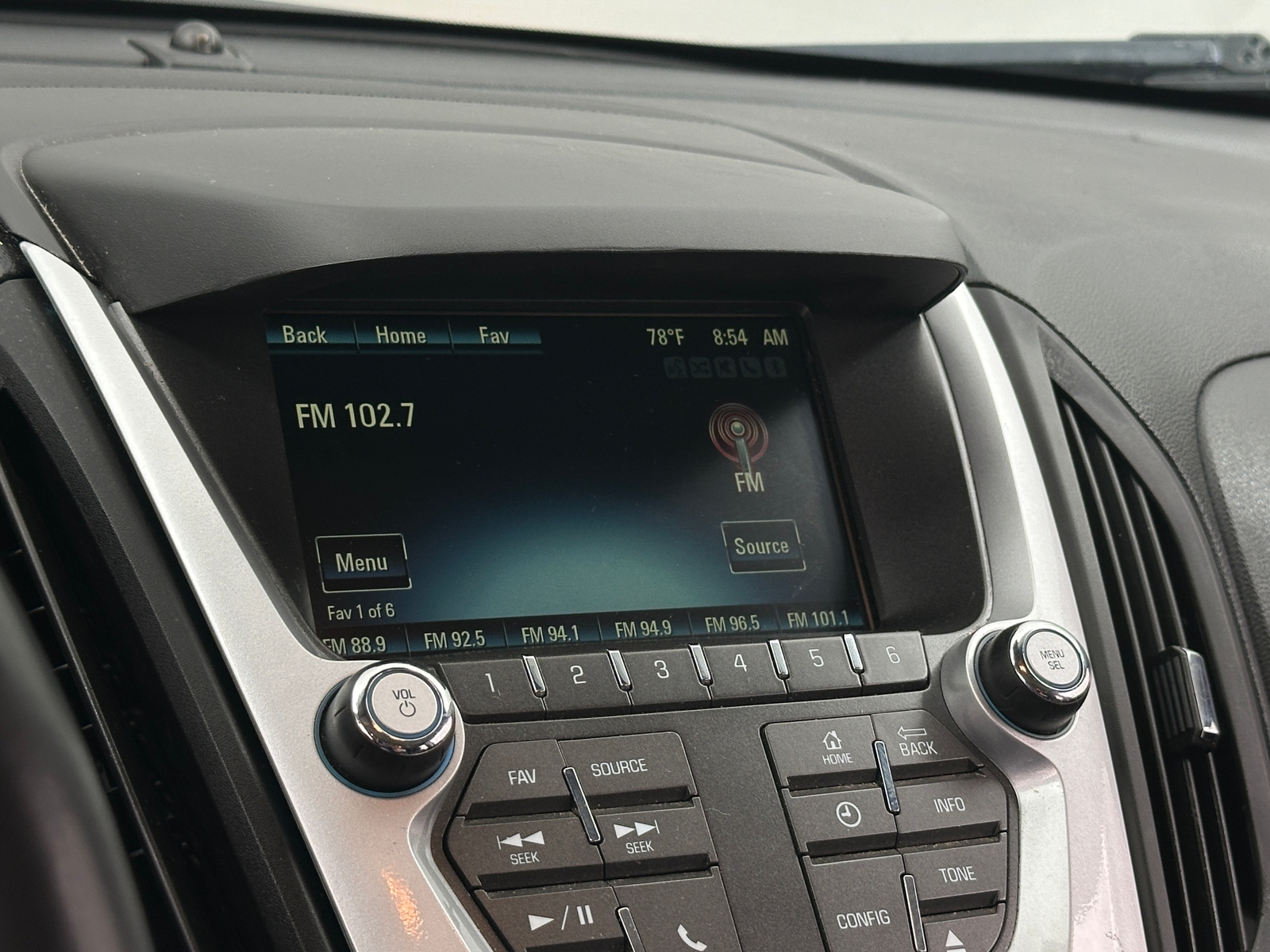 Thumbnail: 2014 Chevrolet Equinox - 3