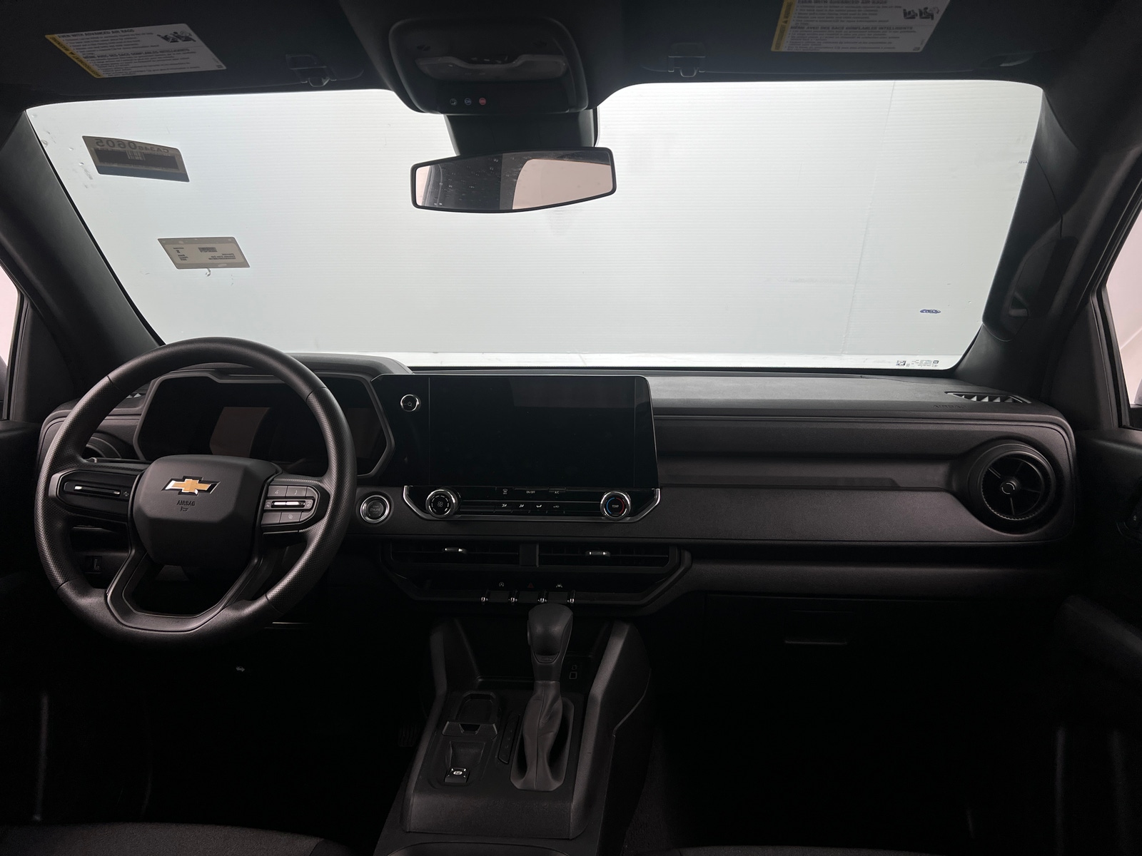 Thumbnail: 2024 Chevrolet Colorado - 3
