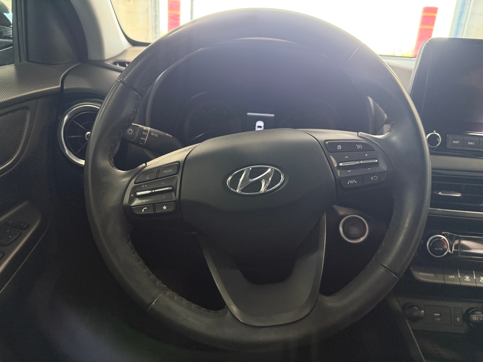 Thumbnail: 2023 Hyundai Kona - 5
