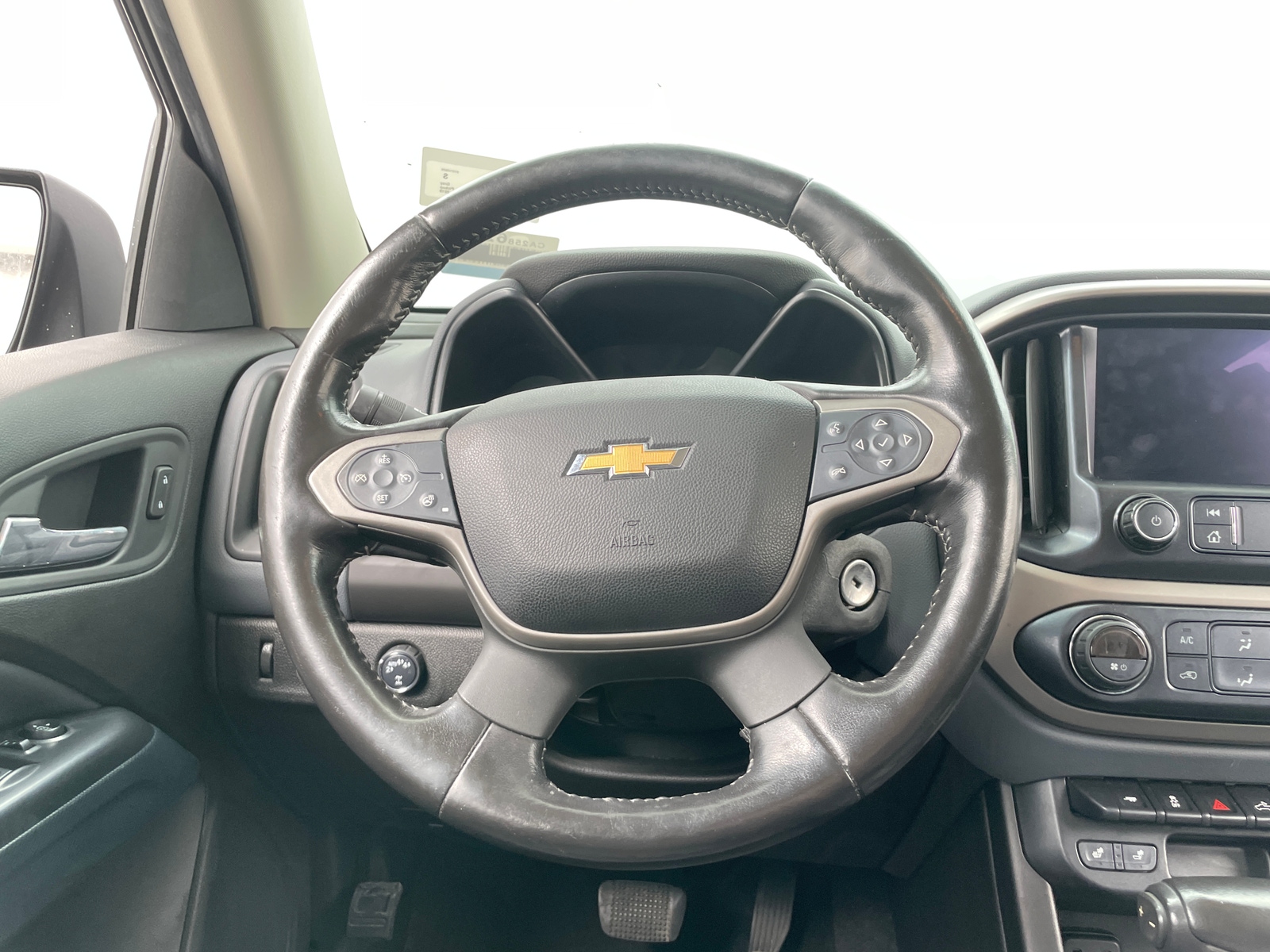 Thumbnail: 2019 Chevrolet Colorado - 4