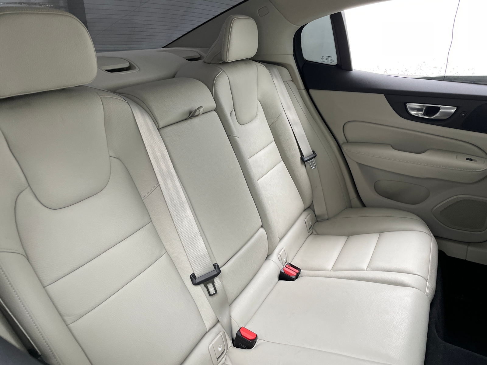 Thumbnail: 2024 Volvo S60 - 5