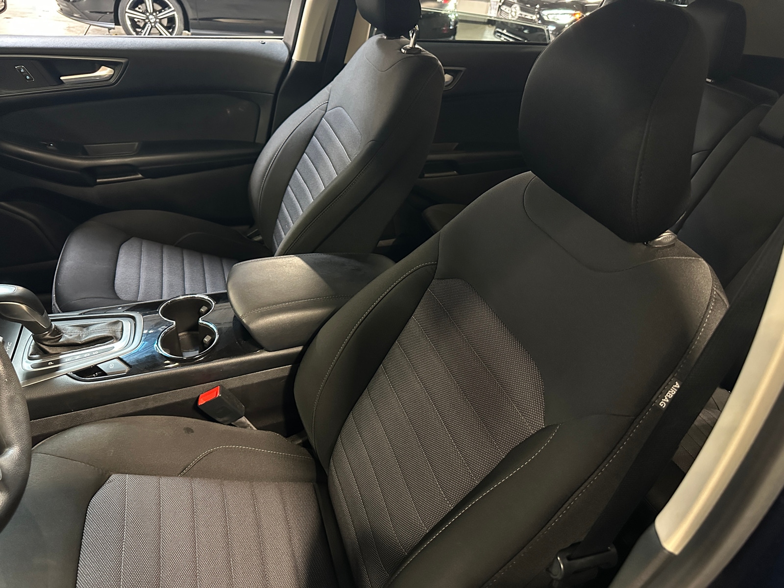 Thumbnail: 2016 Ford Edge - 2