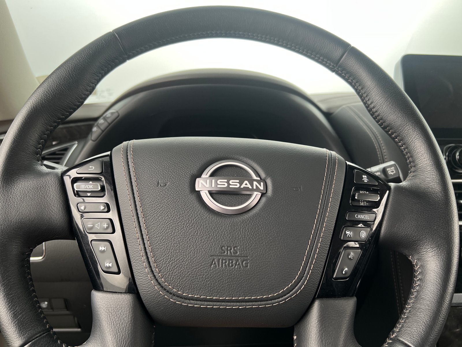 Thumbnail: 2024 Nissan Armada - 4
