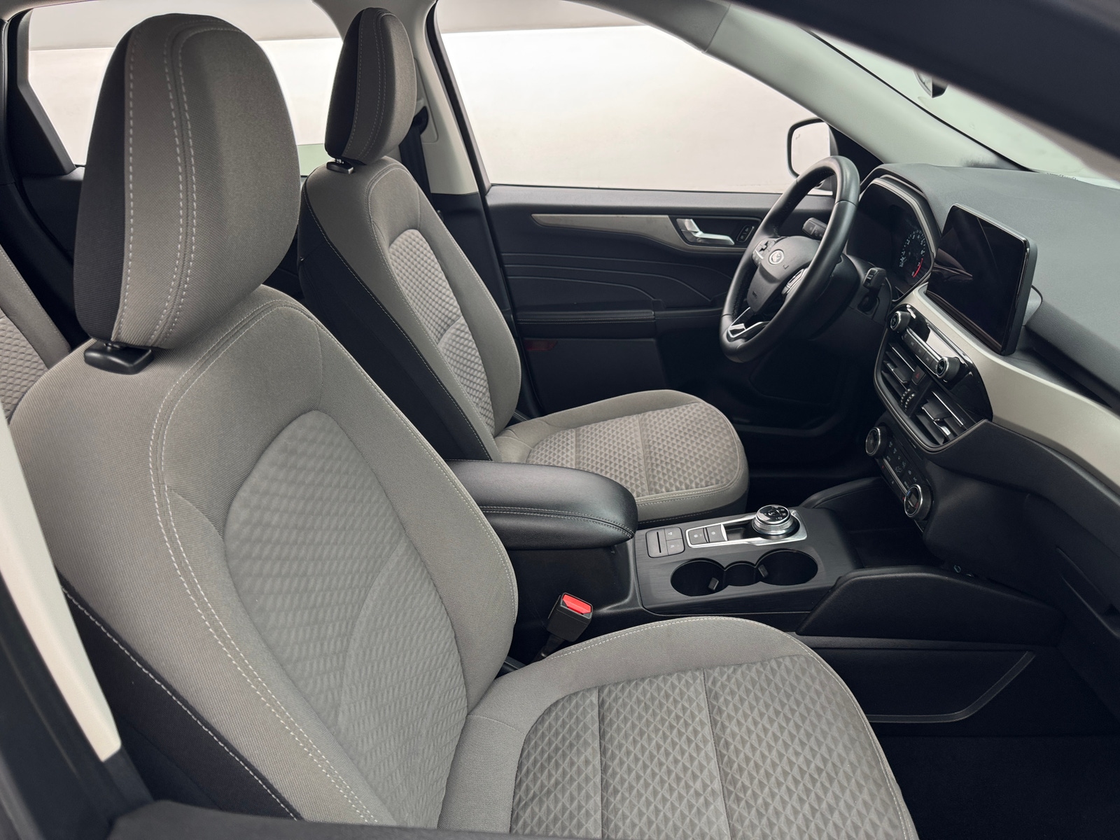 Thumbnail: 2021 Ford Escape - 2