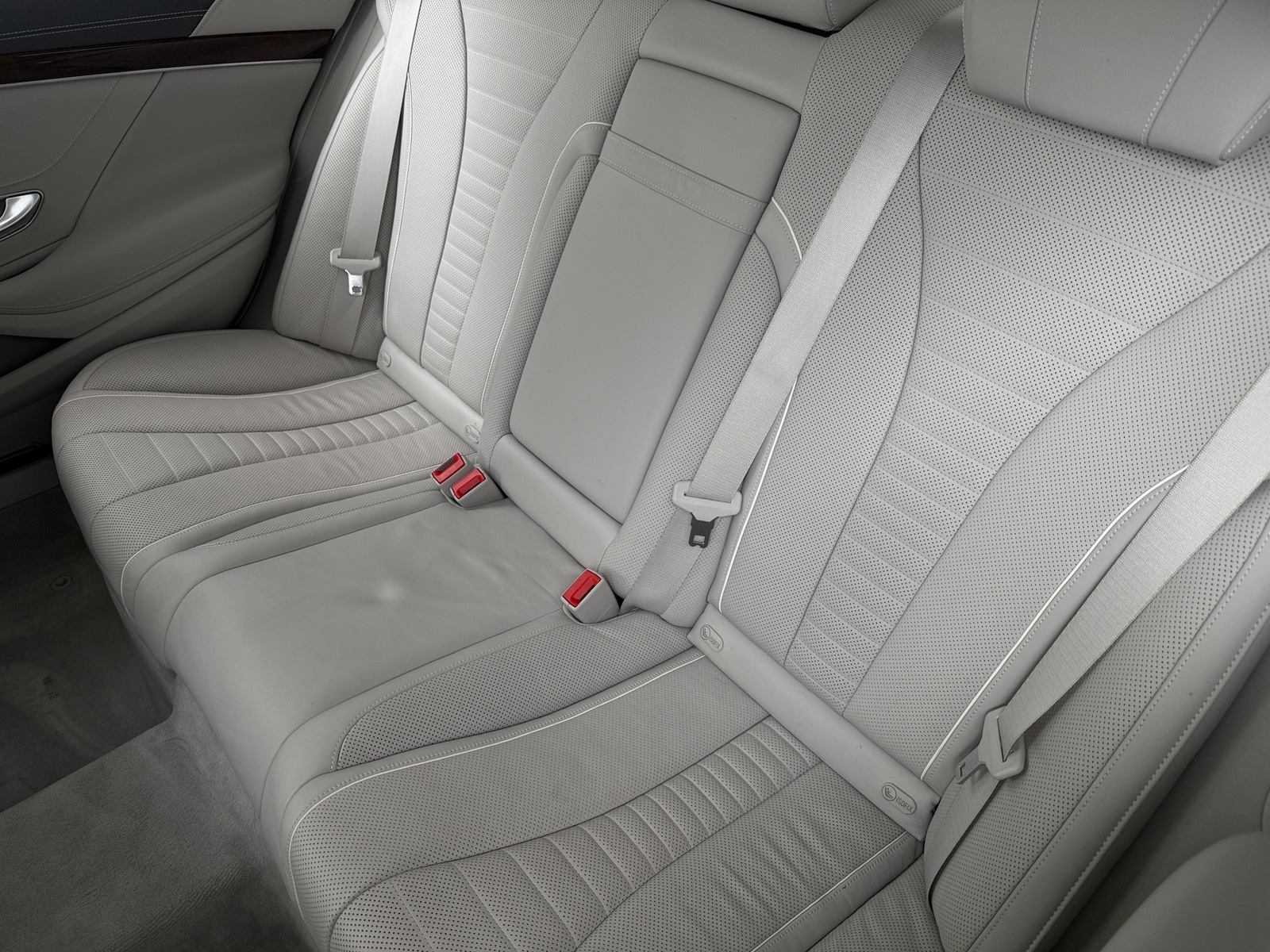 Thumbnail: 2015 Mercedes-Benz S-Class - 5
