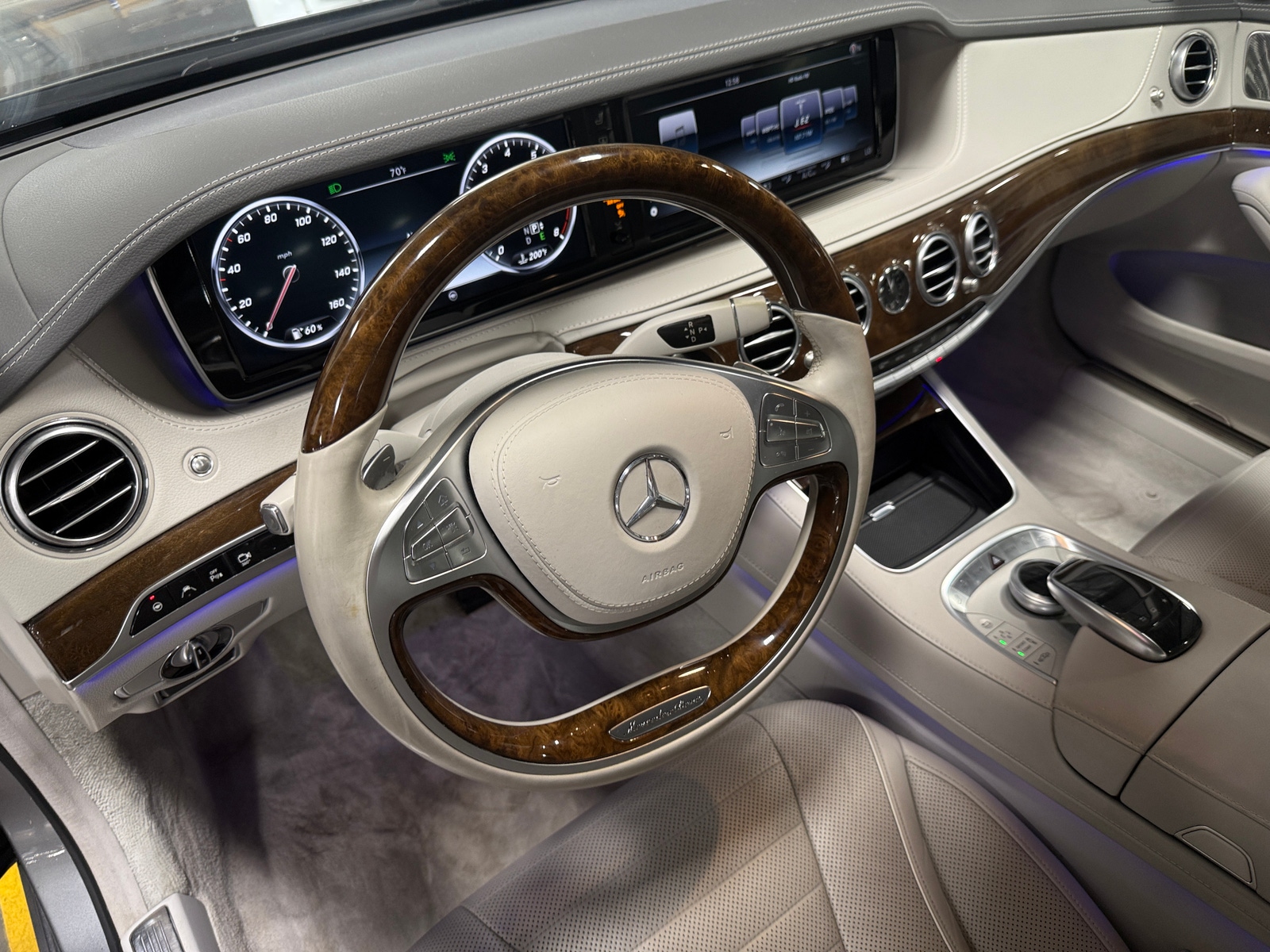 Thumbnail: 2015 Mercedes-Benz S-Class - 2