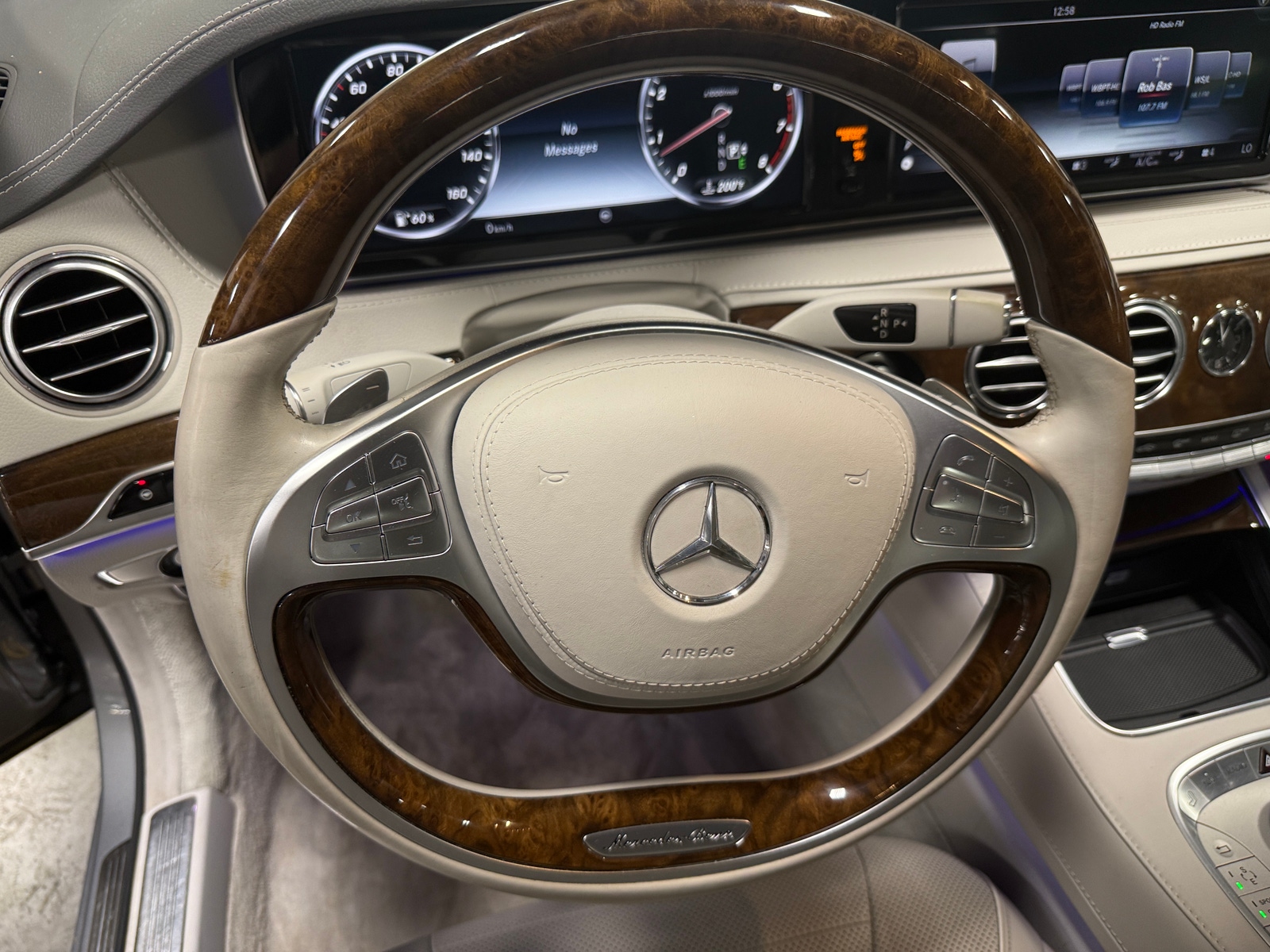 Thumbnail: 2015 Mercedes-Benz S-Class - 4