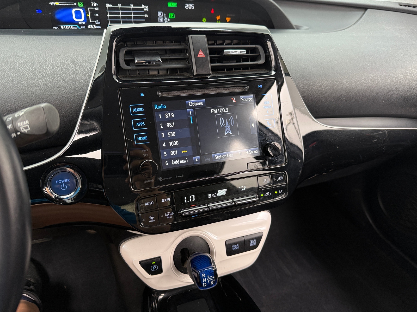 Thumbnail: 2018 Toyota Prius - 4