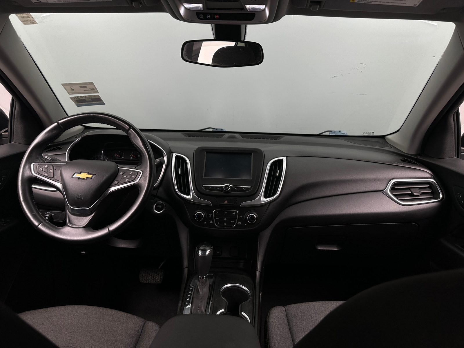 Thumbnail: 2018 Chevrolet Equinox - 3