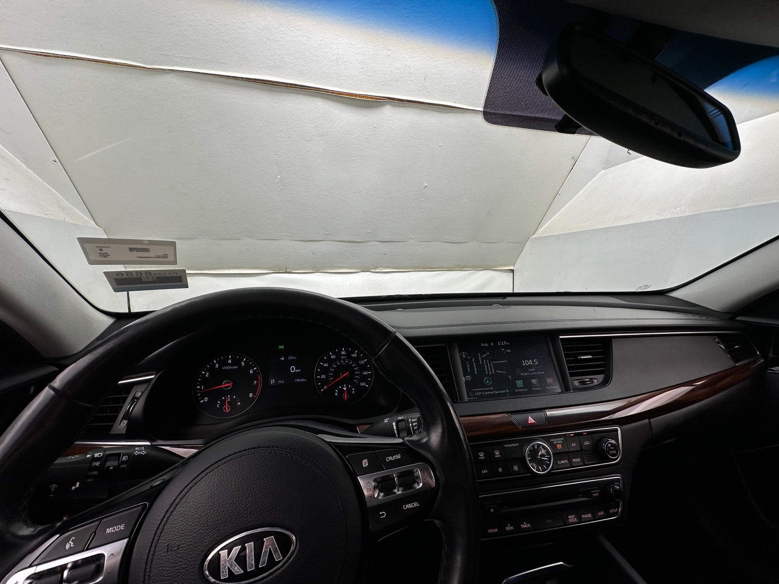 Thumbnail: 2017 Kia Cadenza - 2