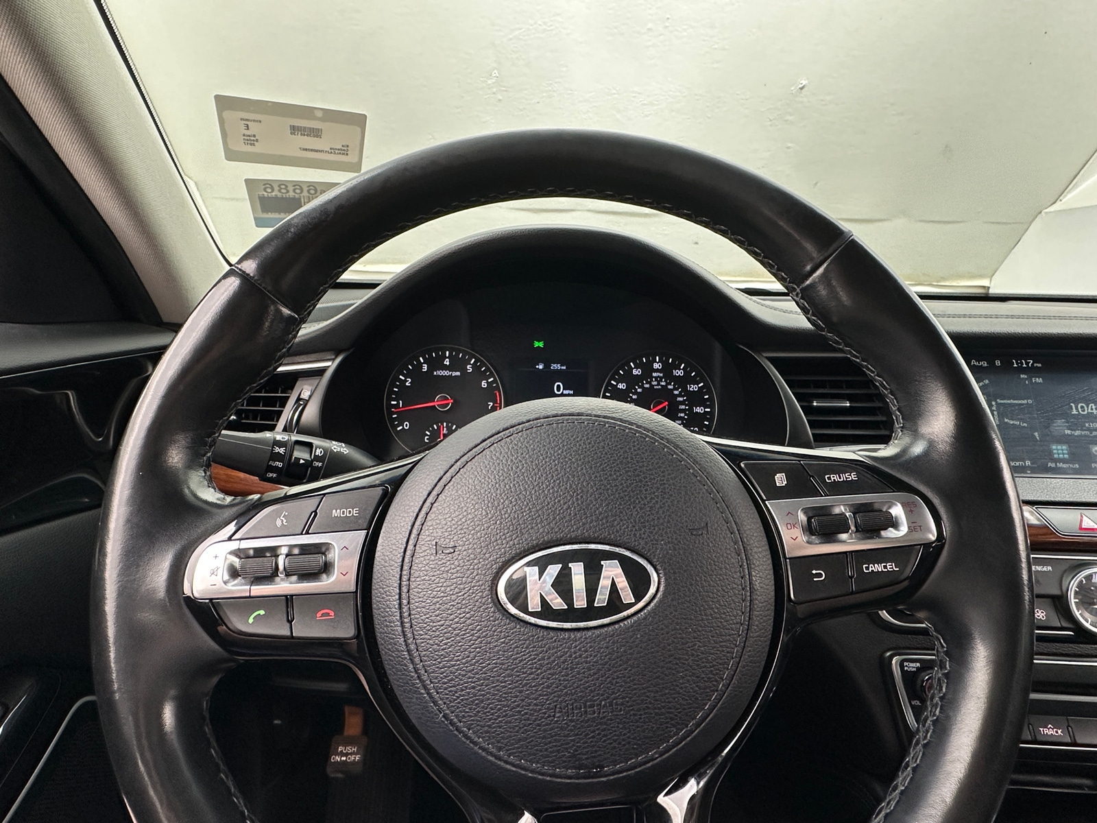 Thumbnail: 2017 Kia Cadenza - 4