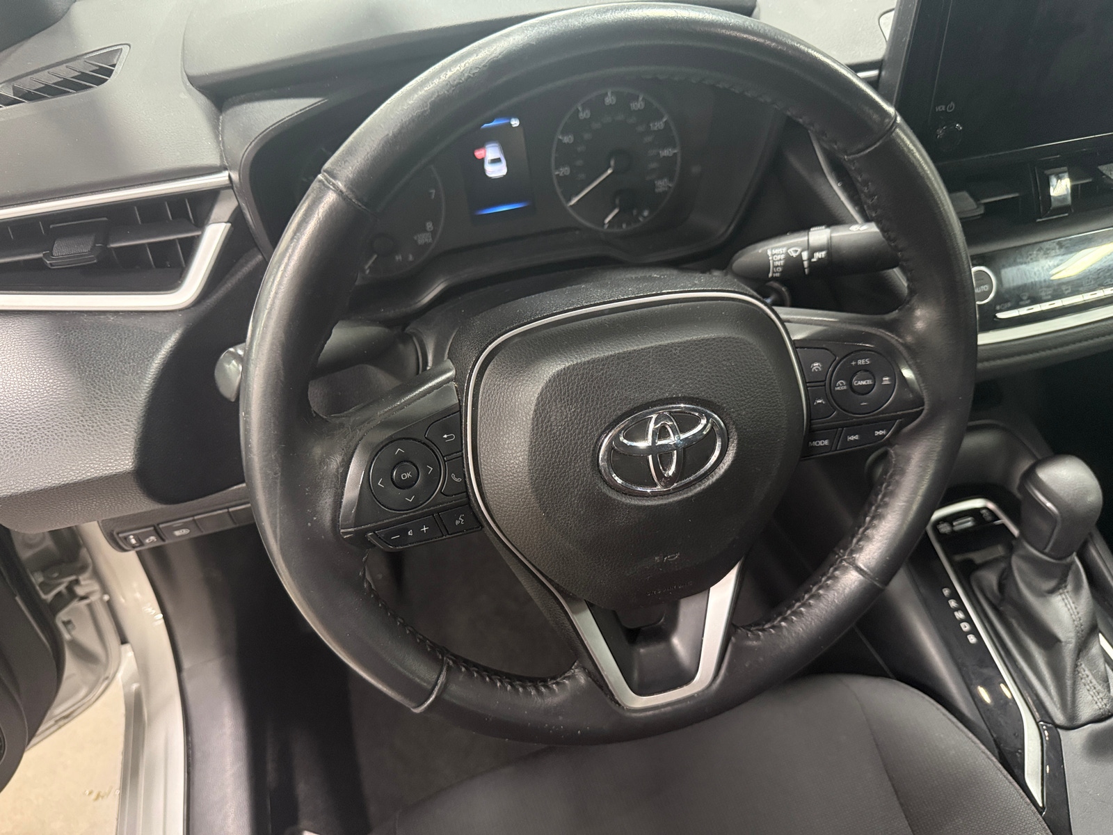 Thumbnail: 2023 Toyota Corolla - 5