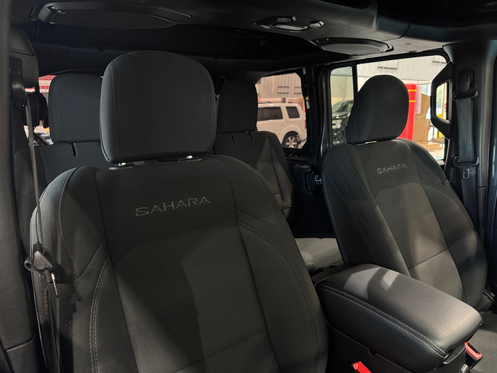 Thumbnail: 2018 Jeep Wrangler - 2