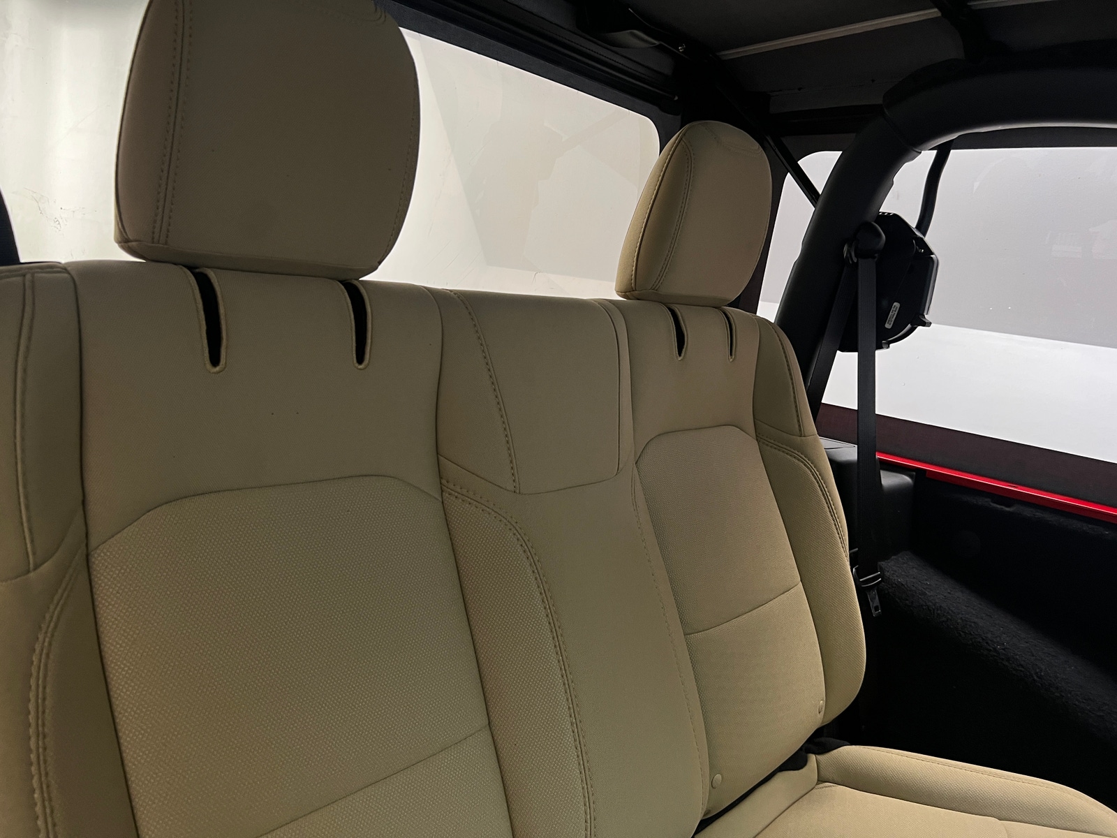 Thumbnail: 2021 Jeep Wrangler - 6