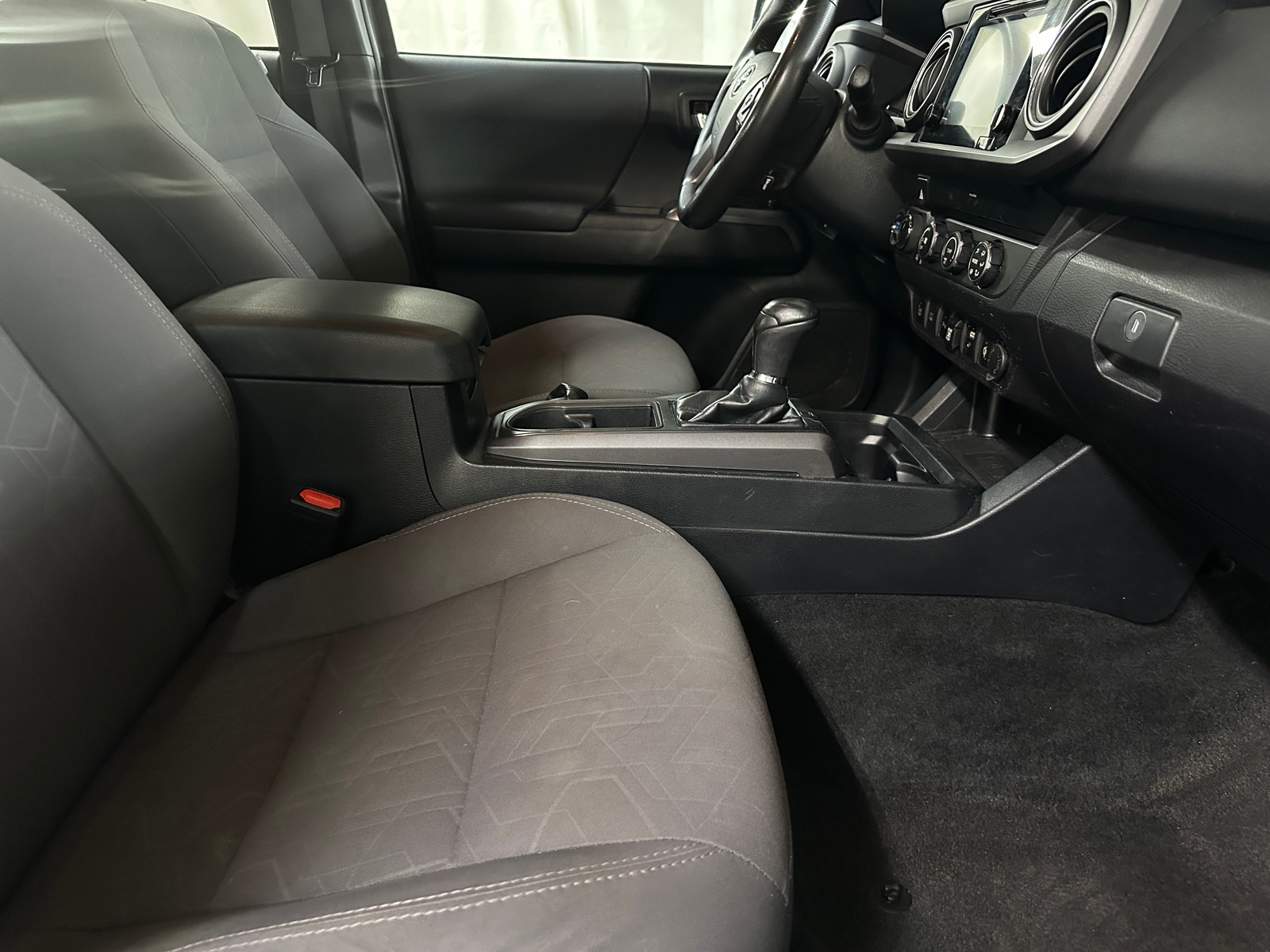 Thumbnail: 2019 Toyota Tacoma - 2