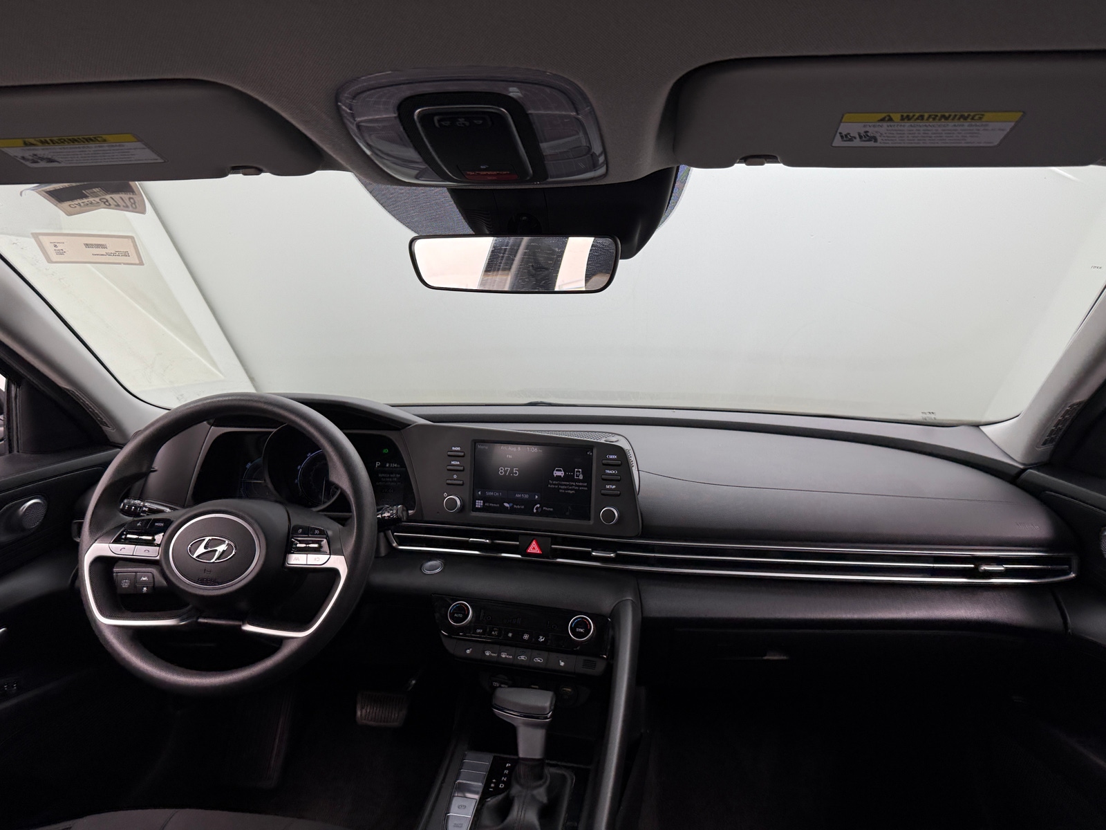 Thumbnail: 2023 Hyundai Elantra - 3
