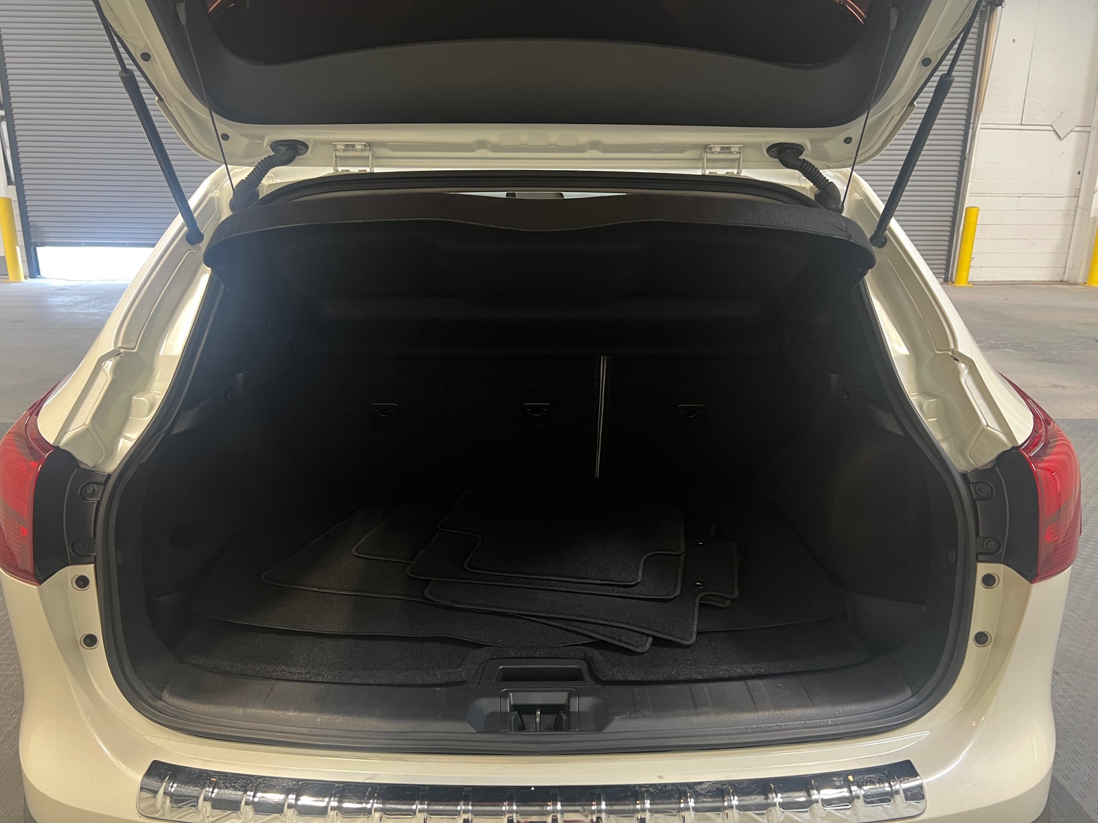 Thumbnail: 2018 Nissan Rogue Sport - 7