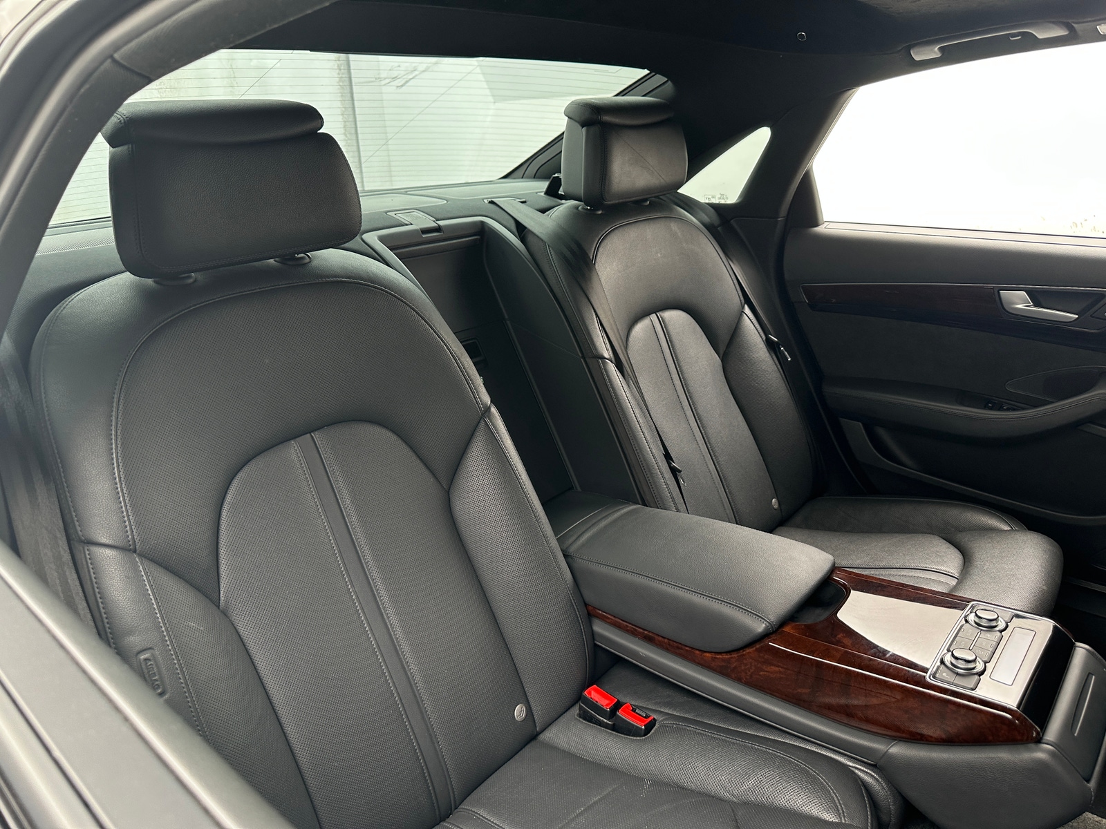 Thumbnail: 2013 Audi A8 - 5