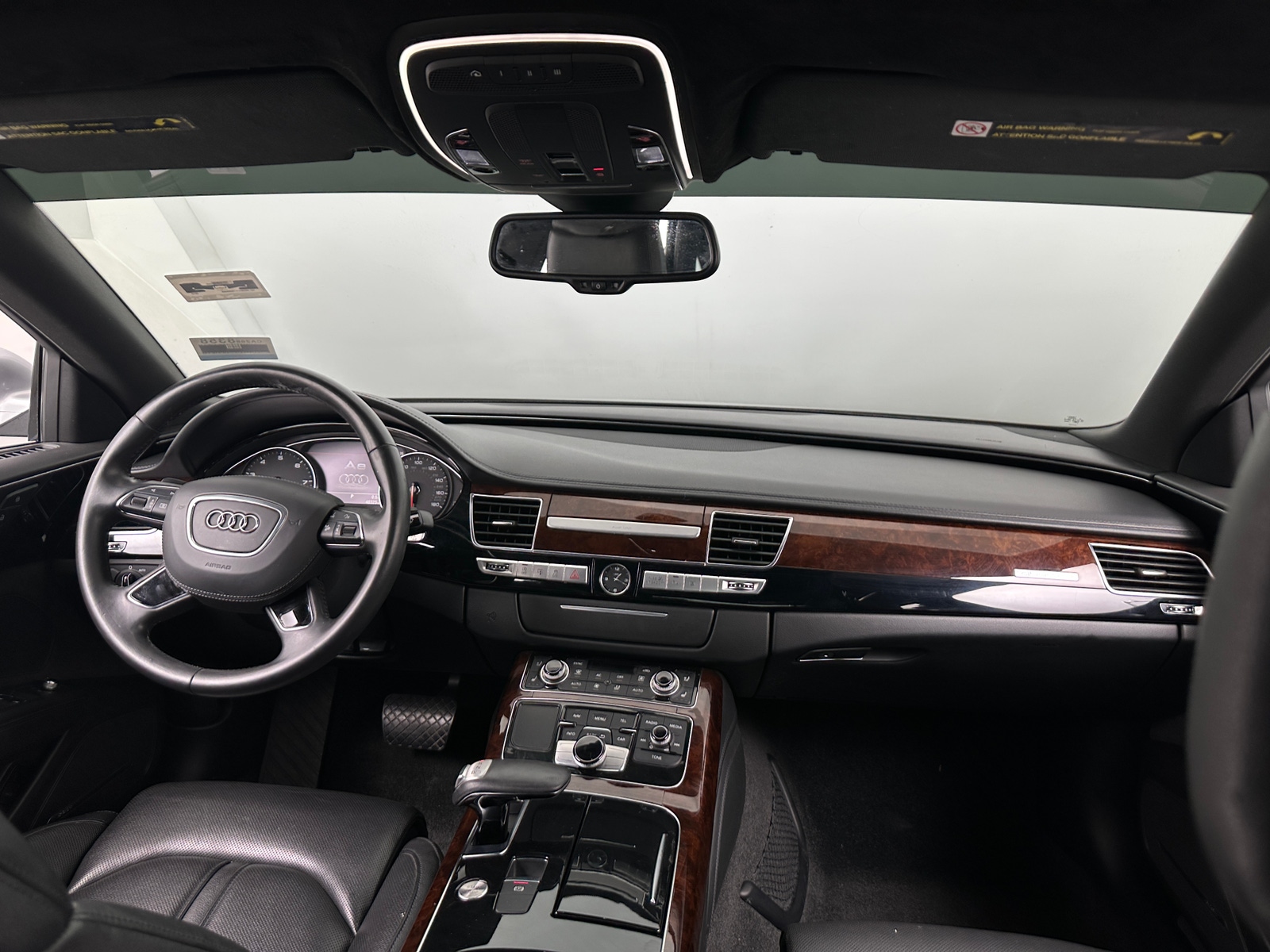 Thumbnail: 2013 Audi A8 - 2