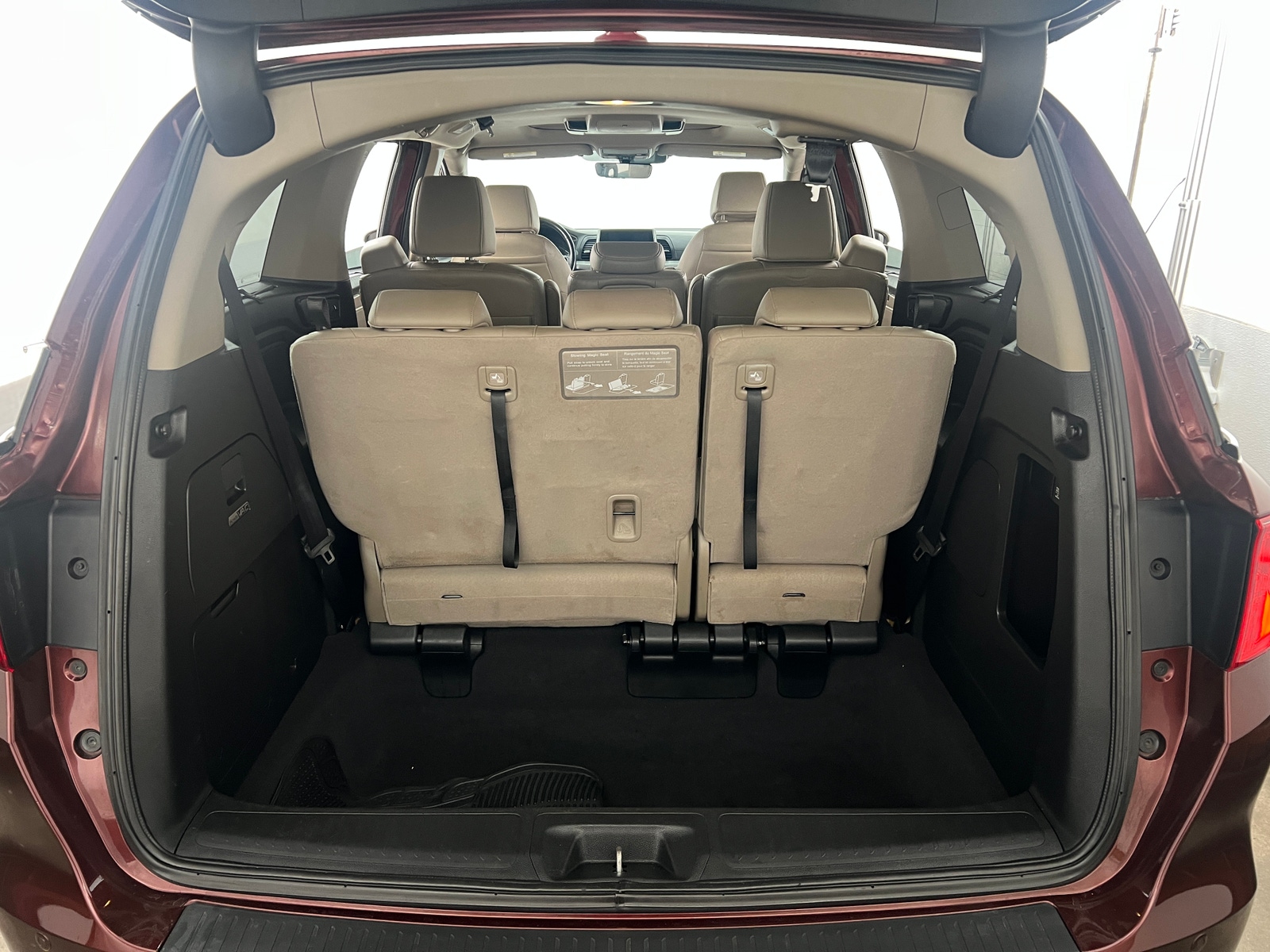 Thumbnail: 2018 Honda Odyssey - 6
