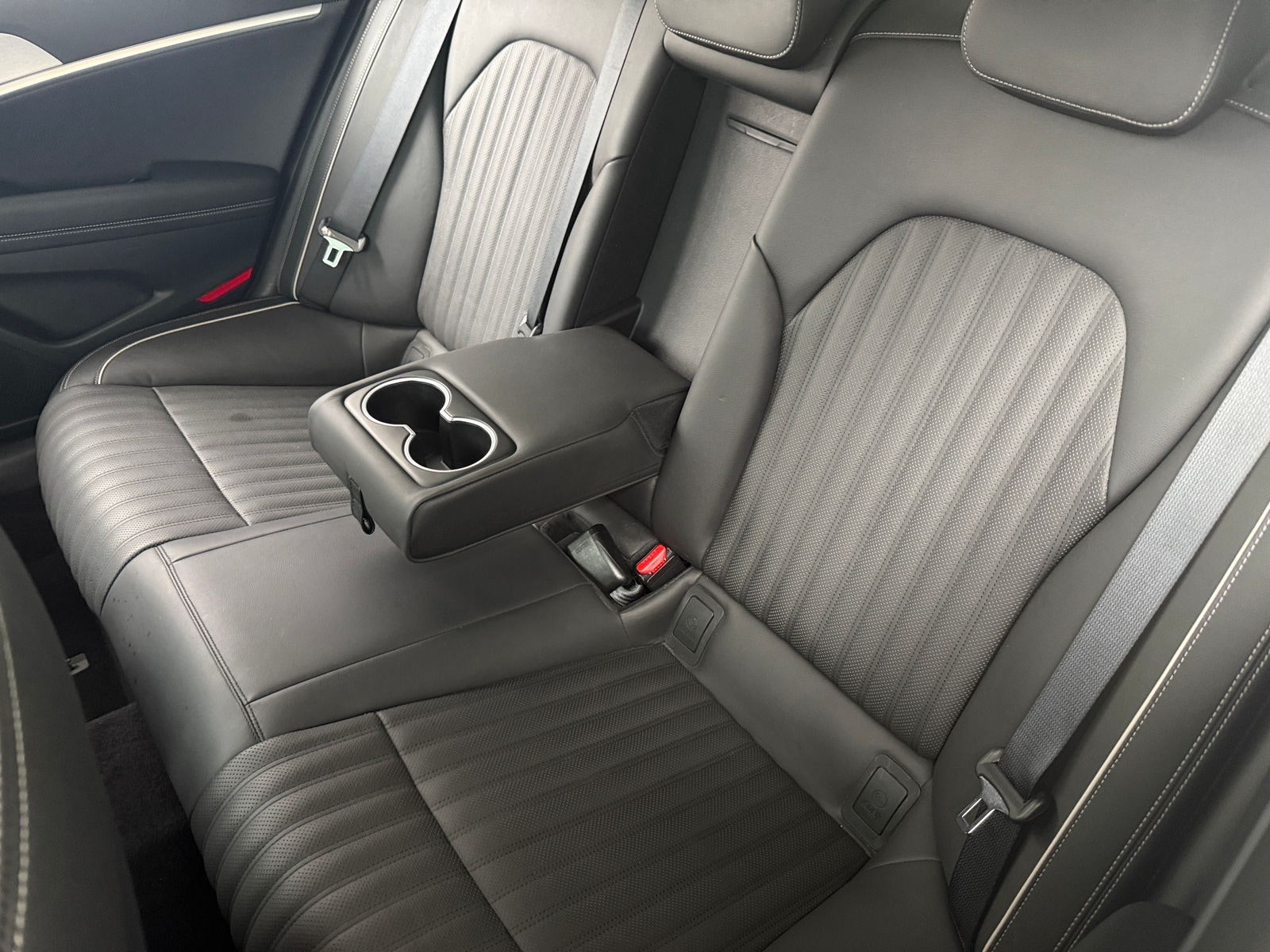 Thumbnail: 2019 Genesis G70 - 5