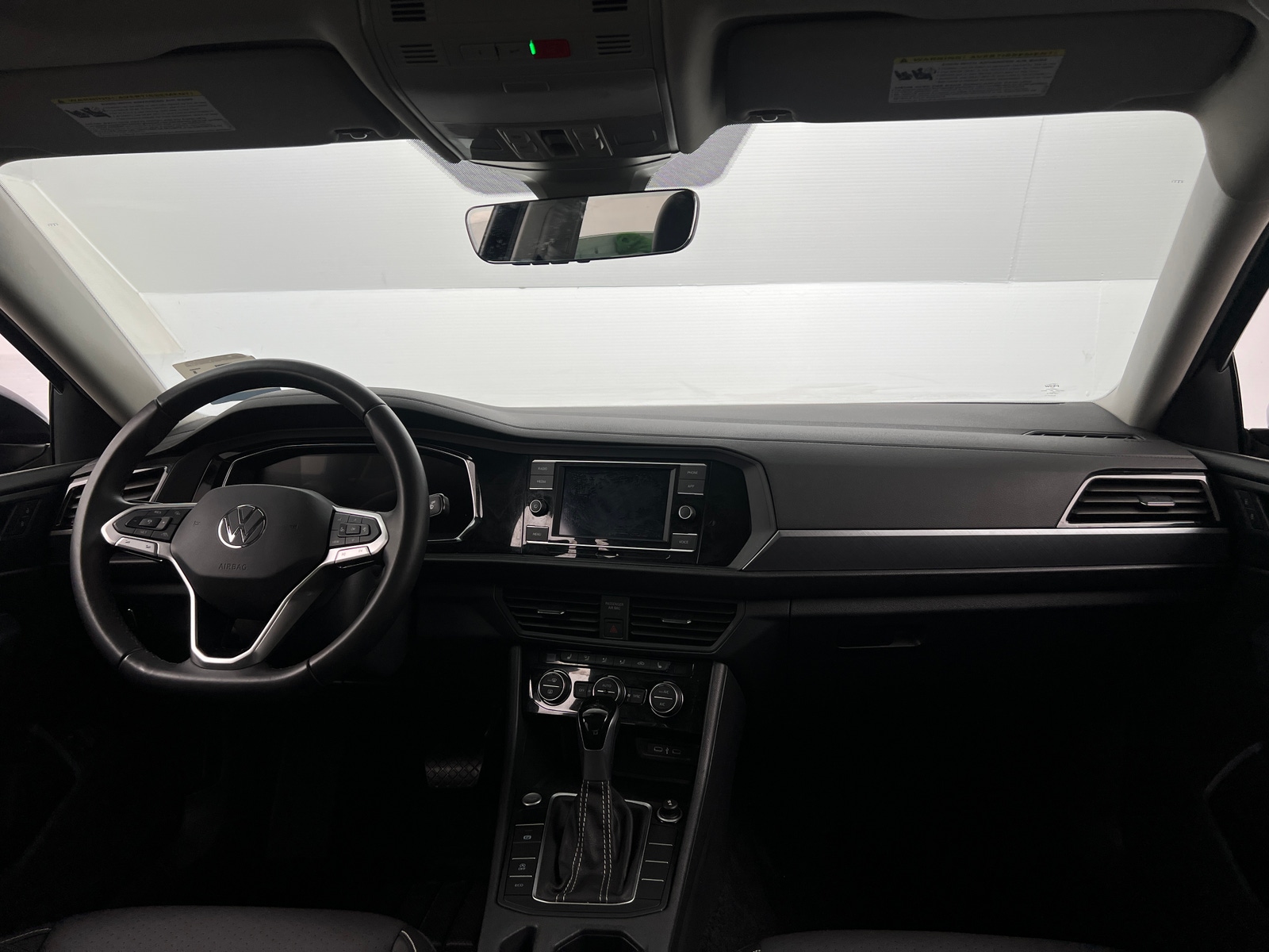 Thumbnail: 2024 Volkswagen Jetta - 2