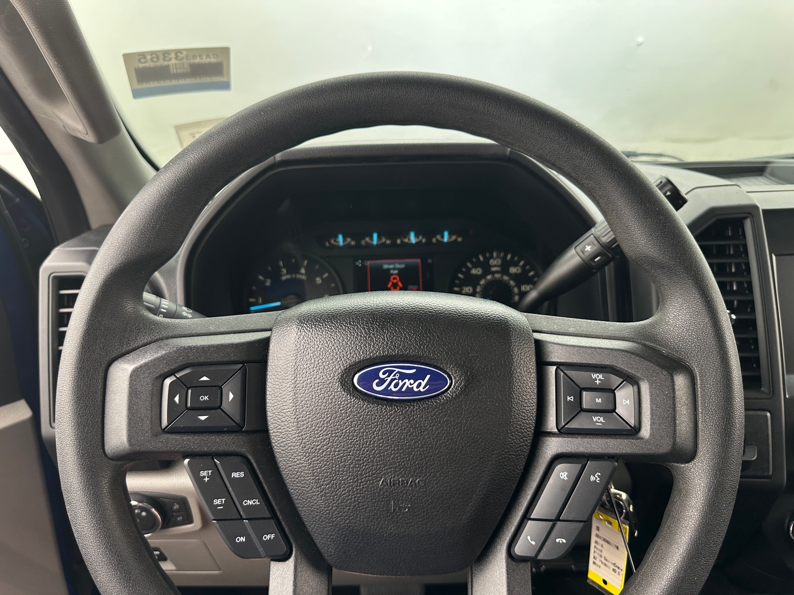 Thumbnail: 2018 Ford Econoline - 5