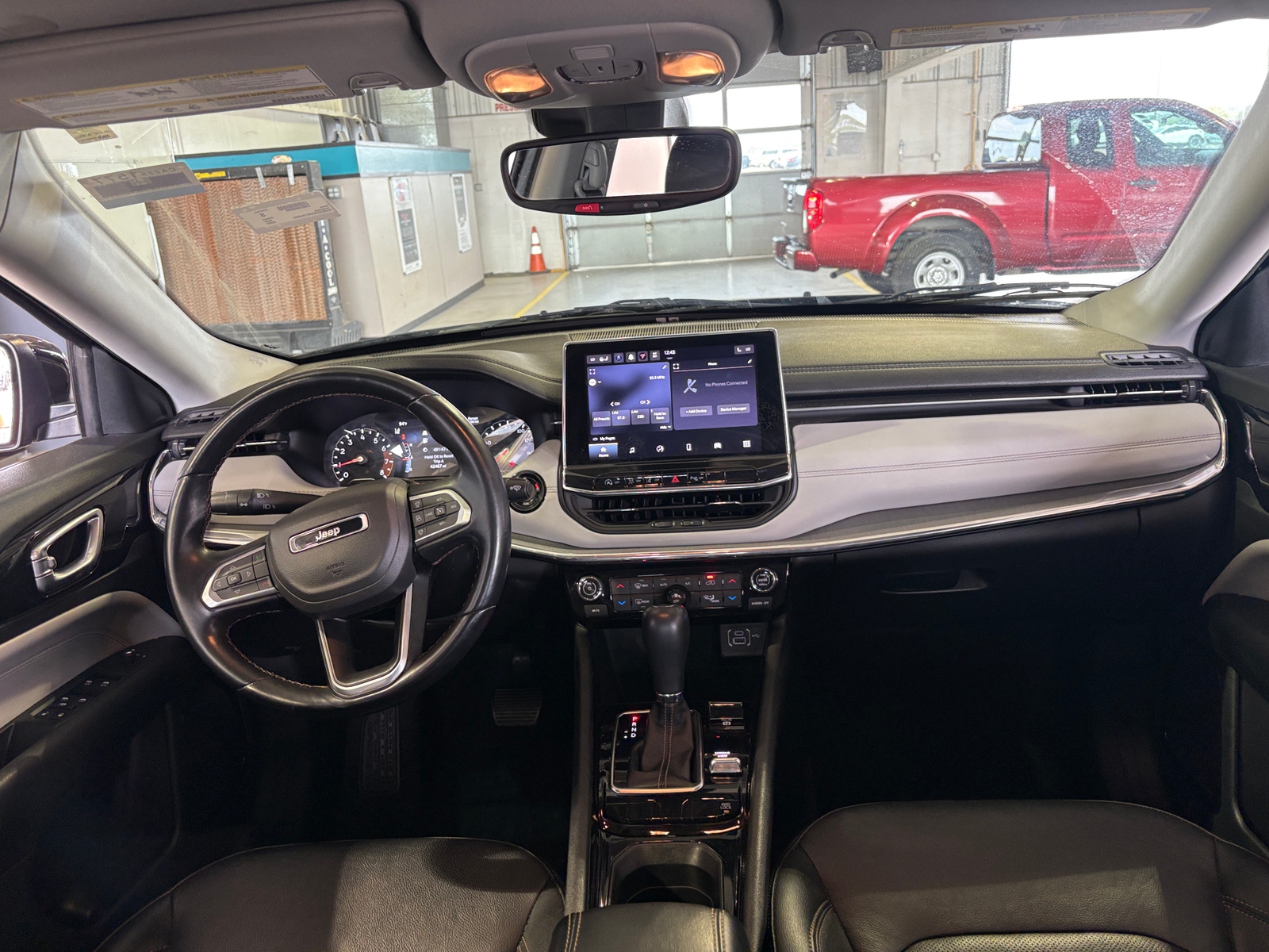 Thumbnail: 2022 Jeep Compass - 2