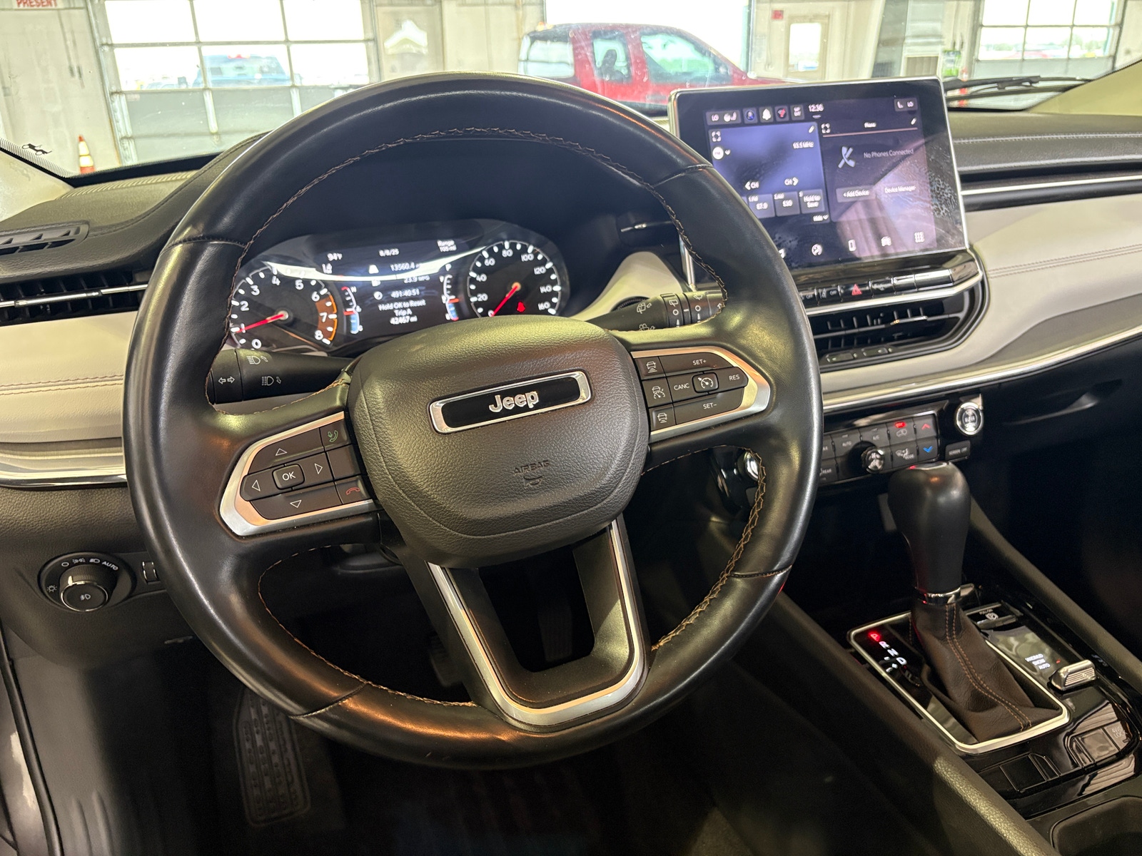 Thumbnail: 2022 Jeep Compass - 4