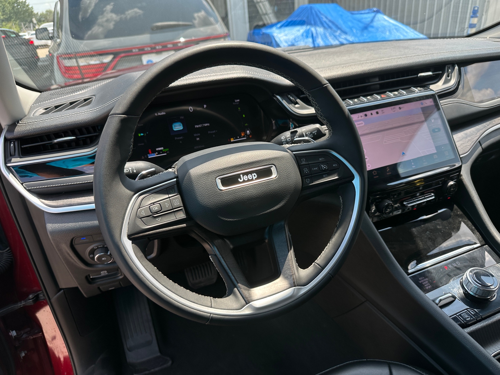 Thumbnail: 2023 Jeep Grand Cherokee - 4