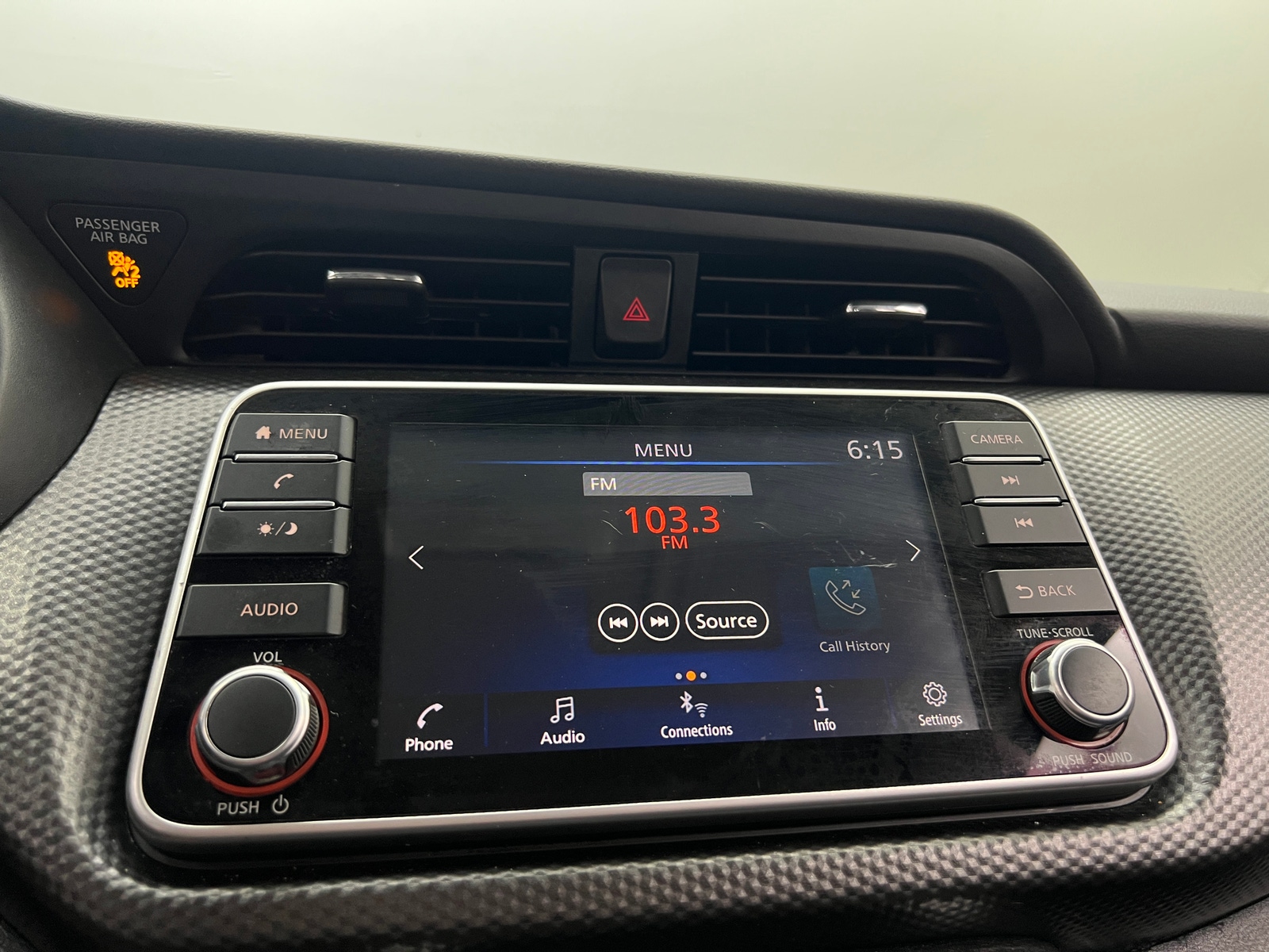 Thumbnail: 2020 Nissan Kicks - 4