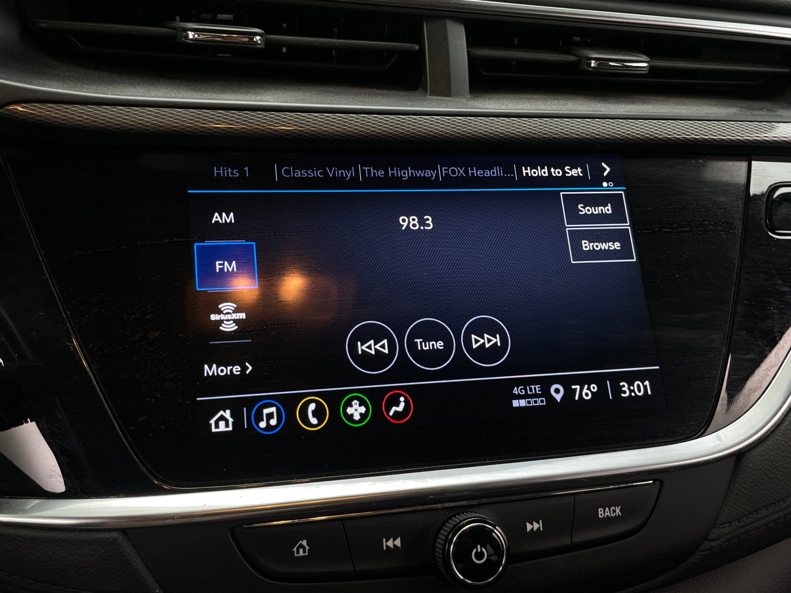 Thumbnail: 2022 Buick Encore GX - 3
