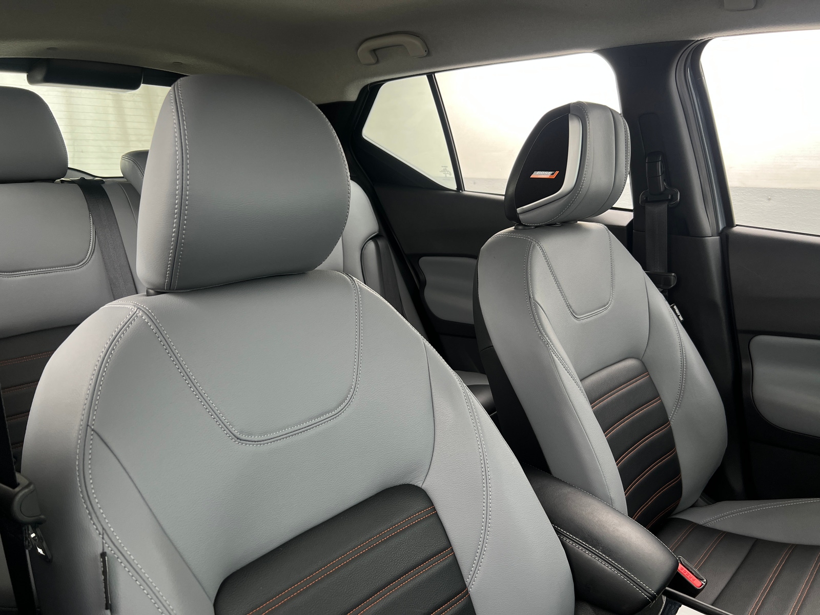 Thumbnail: 2024 Nissan Kicks - 2