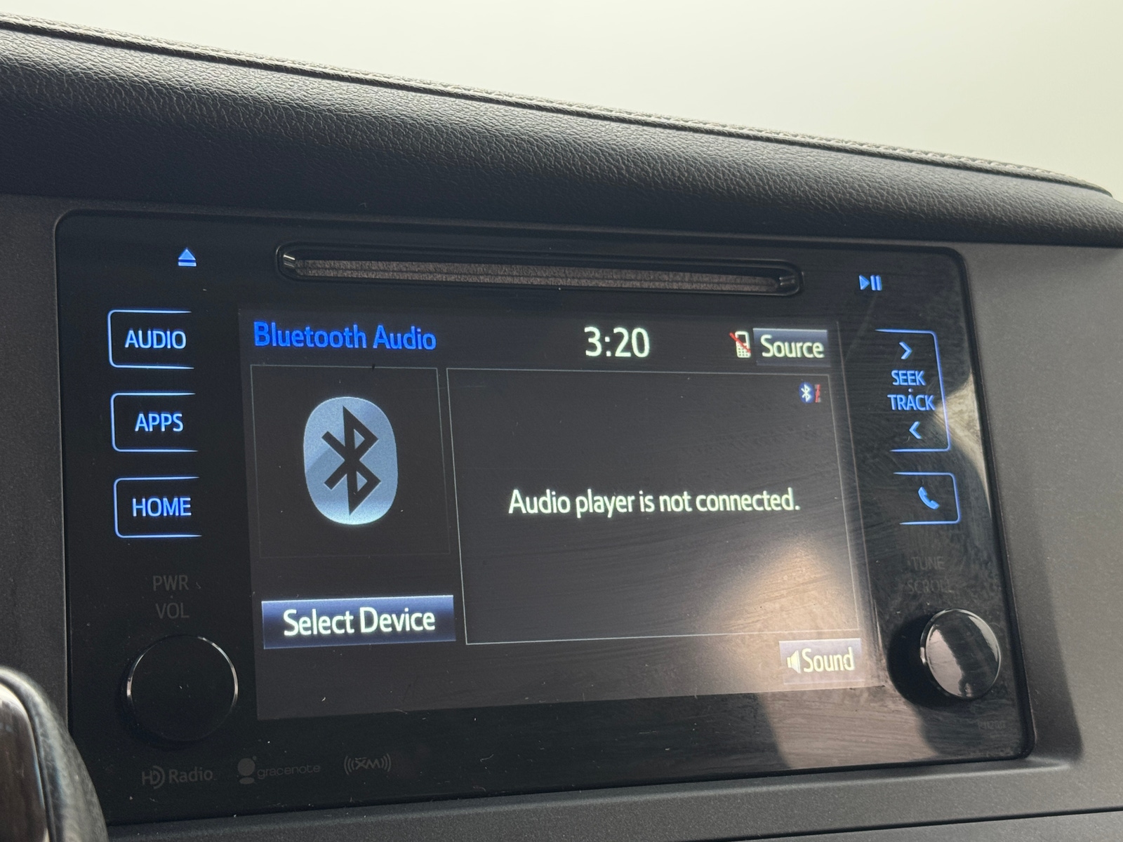 Thumbnail: 2017 Toyota Sienna - 3