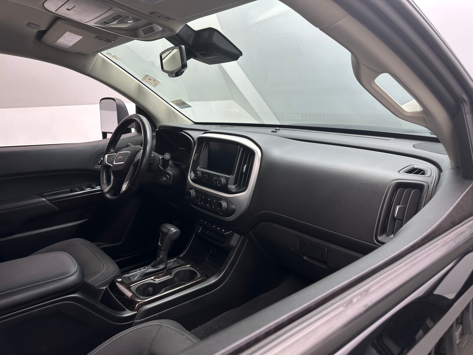Thumbnail: 2021 GMC Canyon - 3