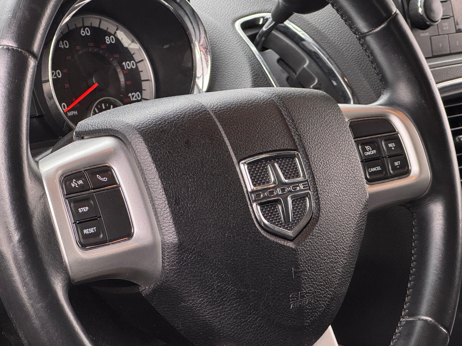 Thumbnail: 2016 Dodge Grand Caravan - 5