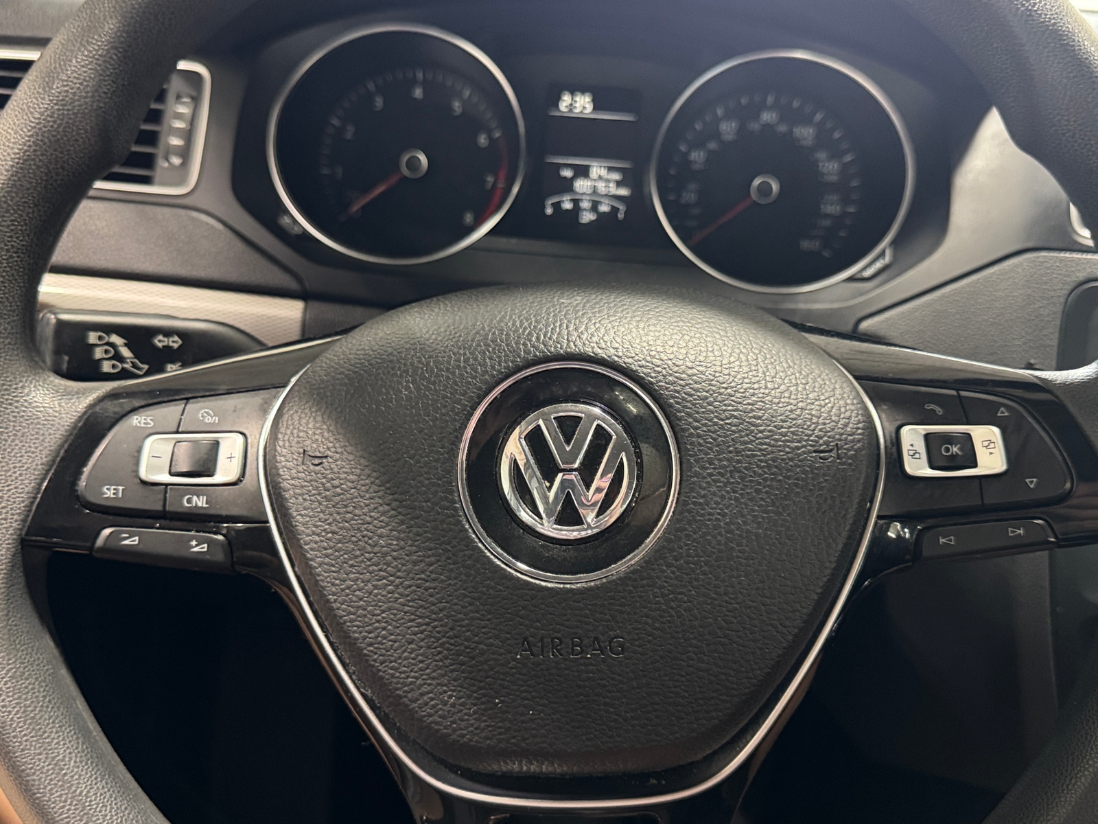Thumbnail: 2018 Volkswagen Jetta - 4