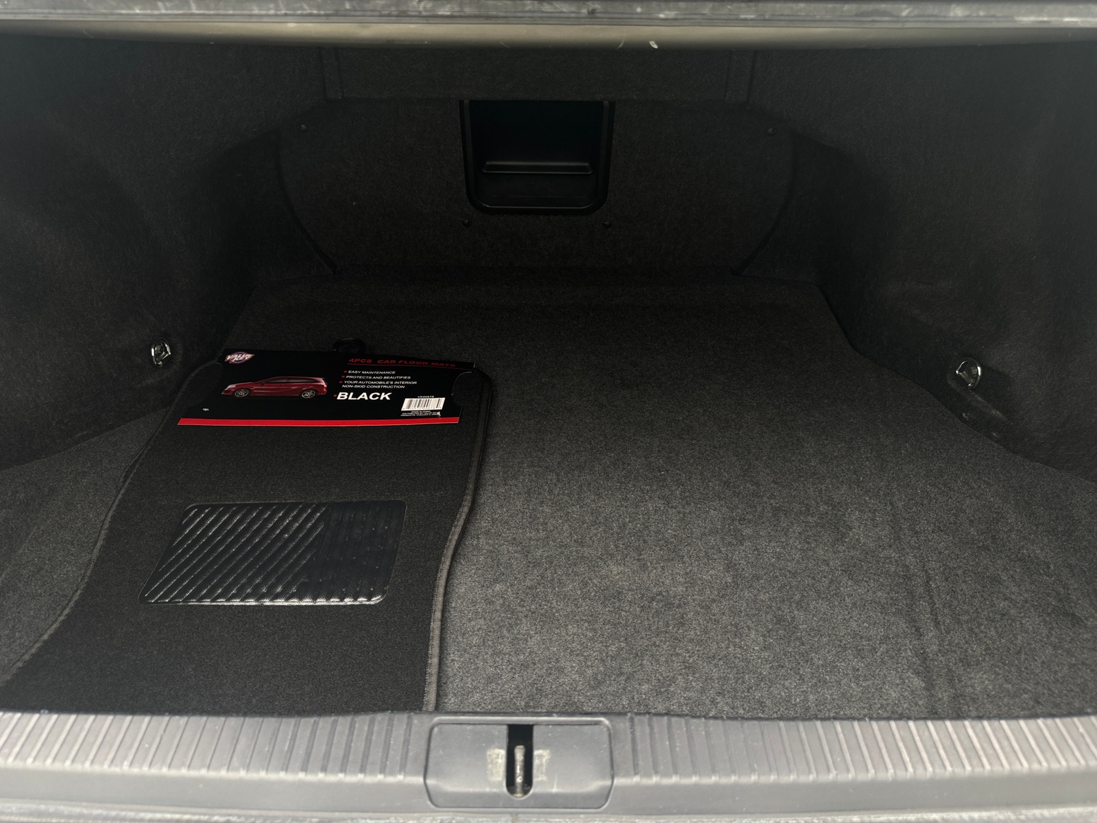 Thumbnail: 2015 Lexus ES - 6