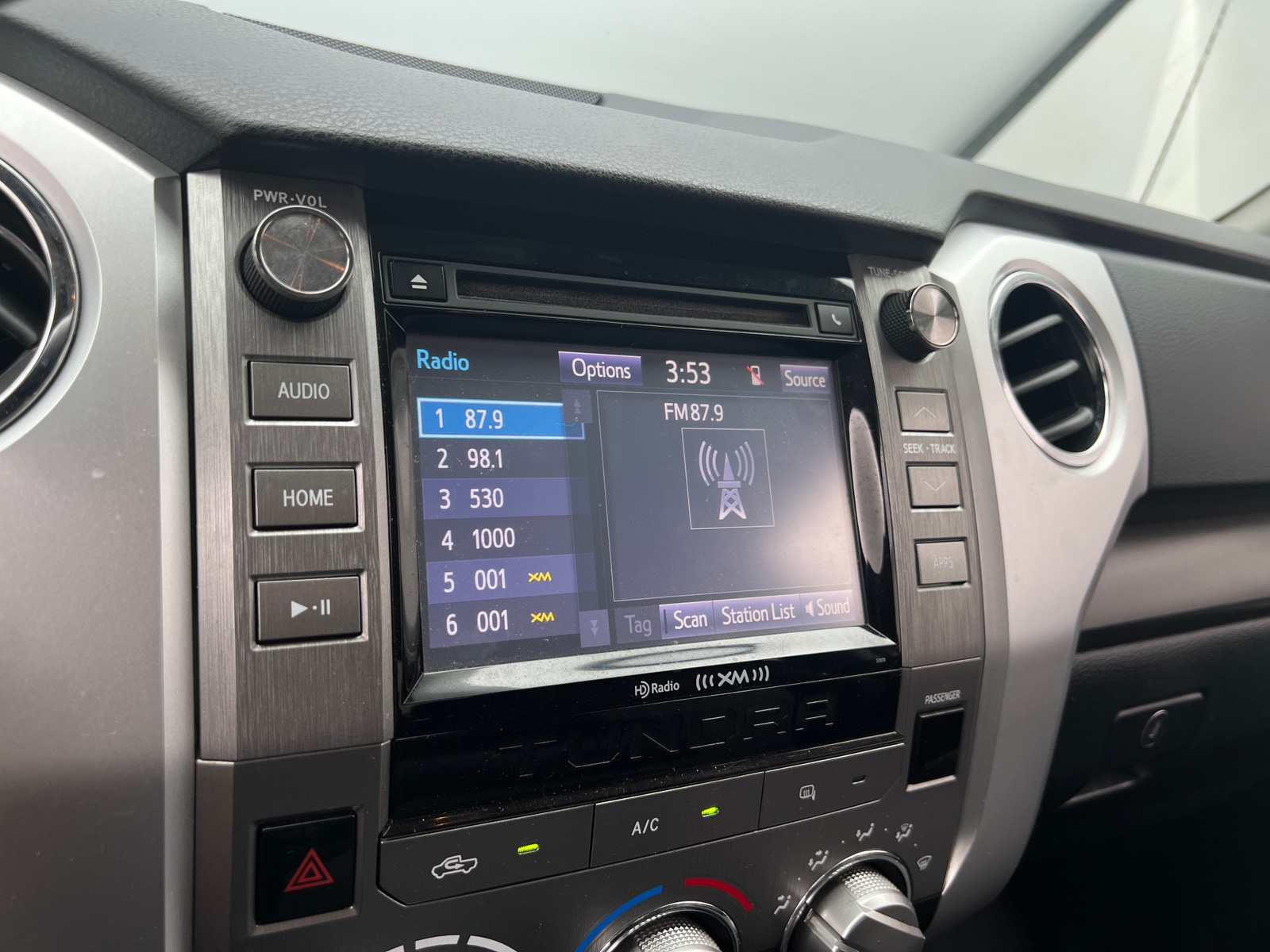 Thumbnail: 2014 Toyota Tundra - 4