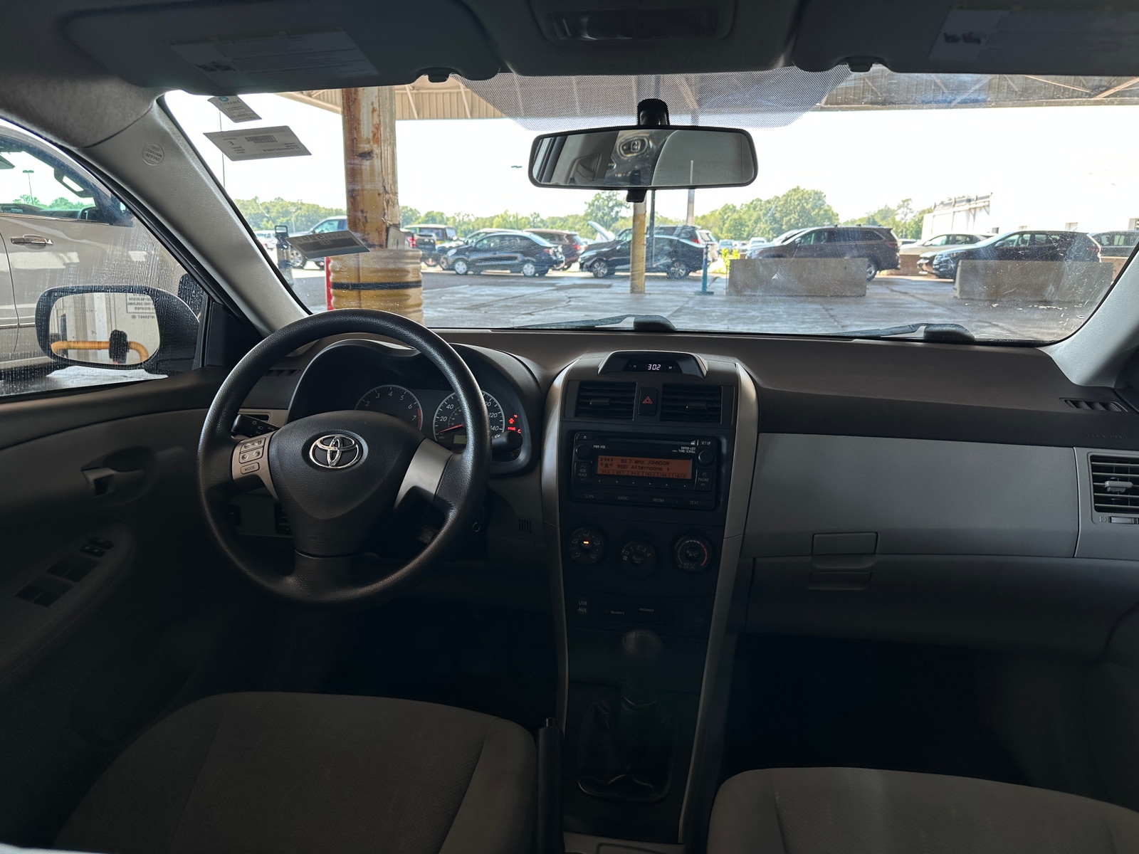 Thumbnail: 2013 Toyota Corolla - 3