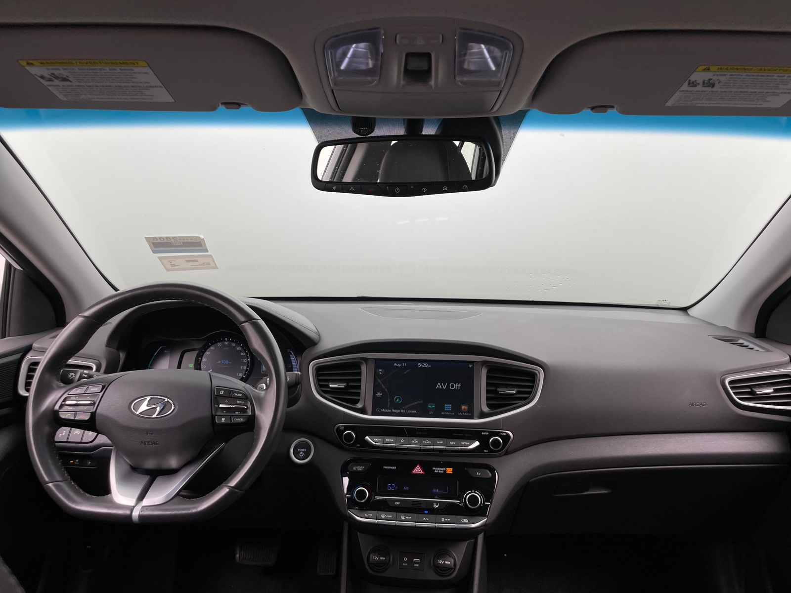 Thumbnail: 2019 Hyundai Ioniq - 2