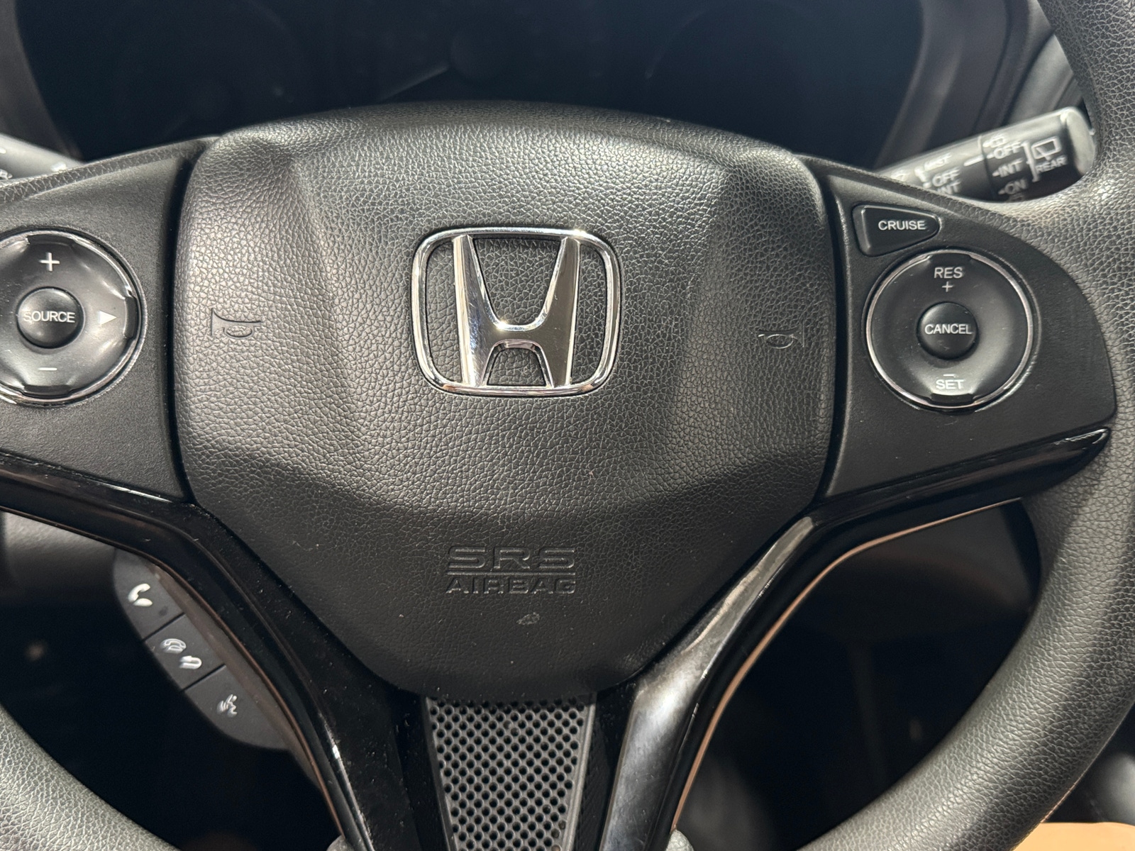 Thumbnail: 2017 Honda HR-V - 5