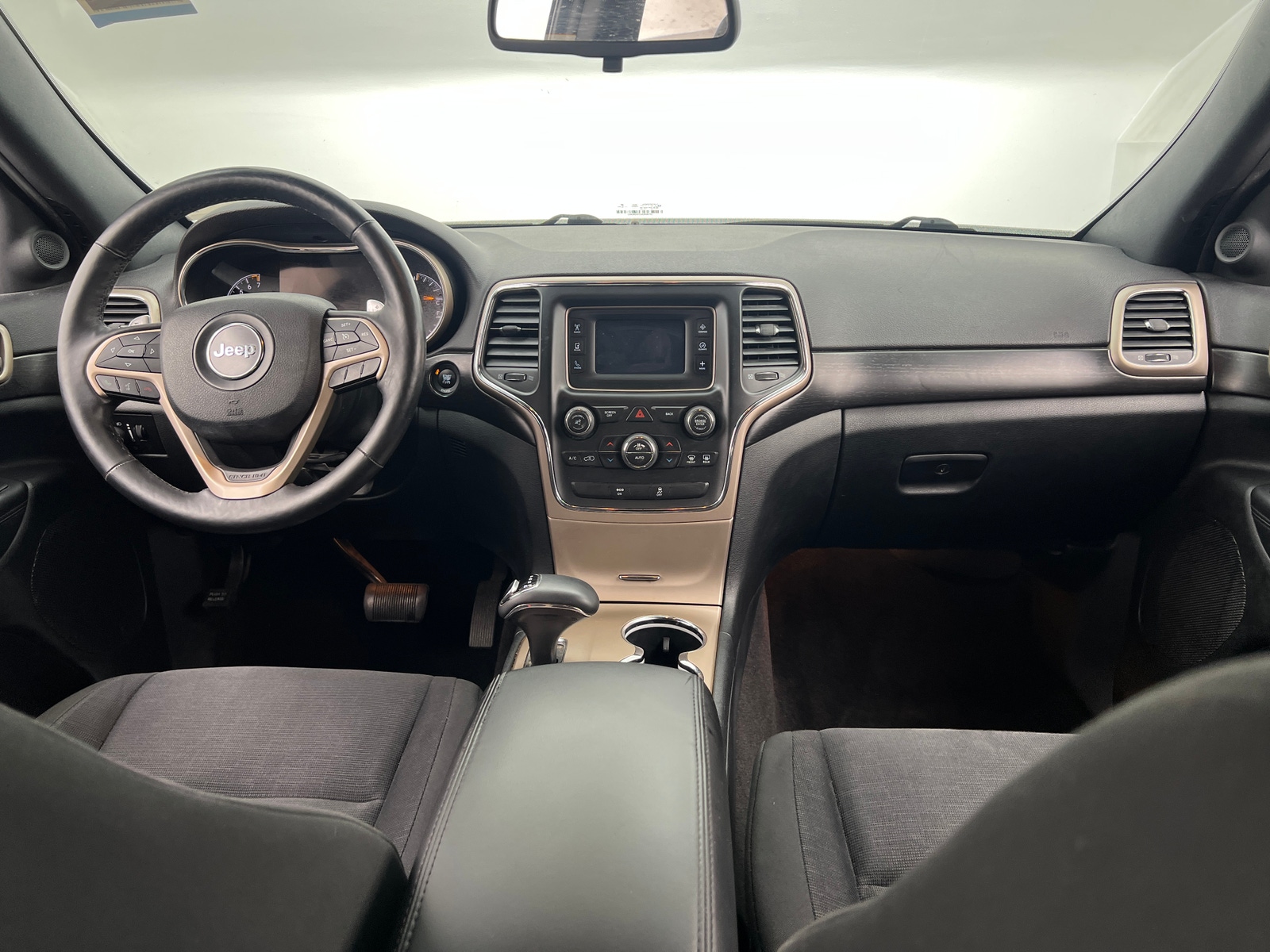 Thumbnail: 2014 Jeep Grand Cherokee - 3