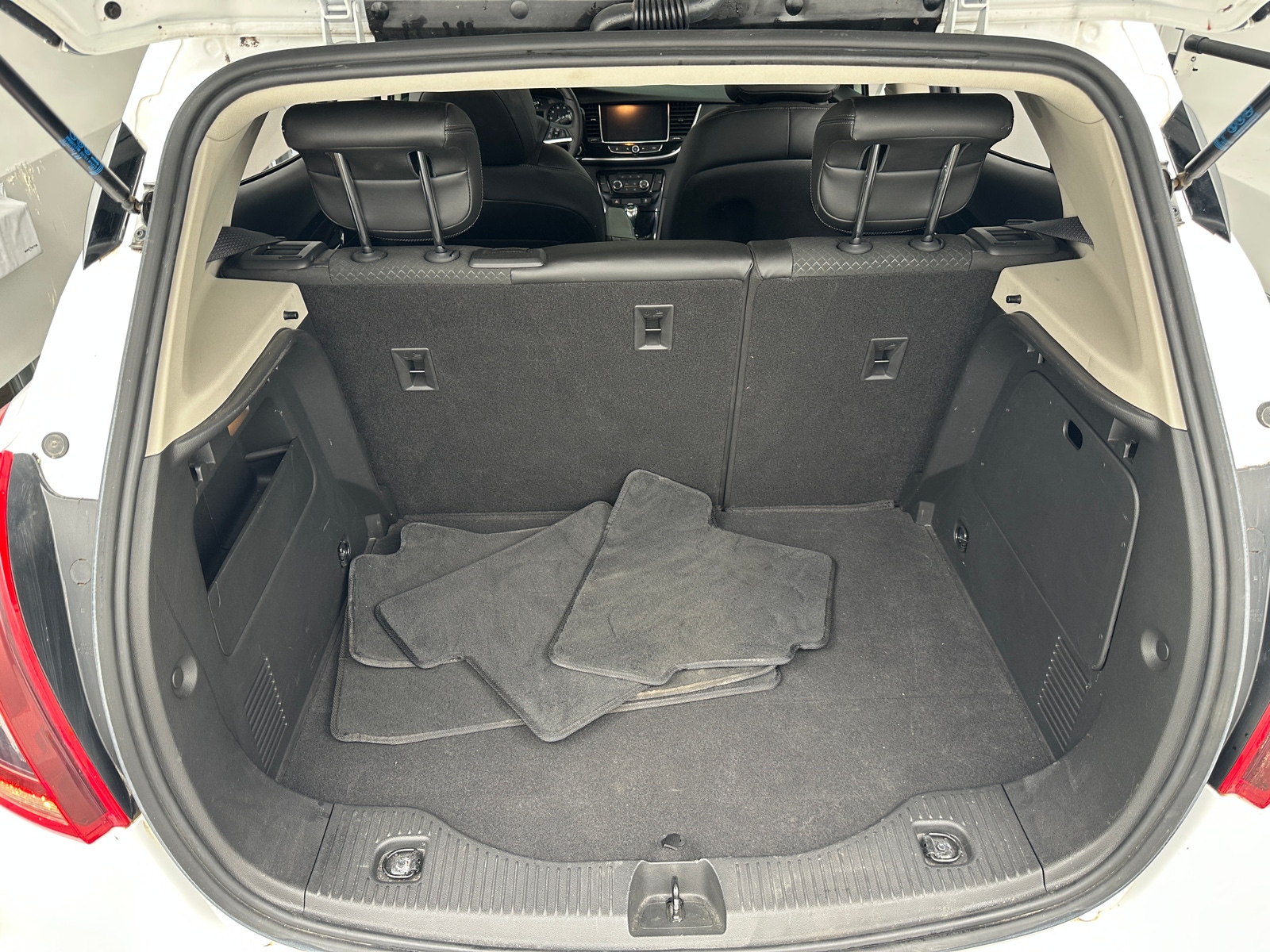 Thumbnail: 2017 Buick Encore - 7