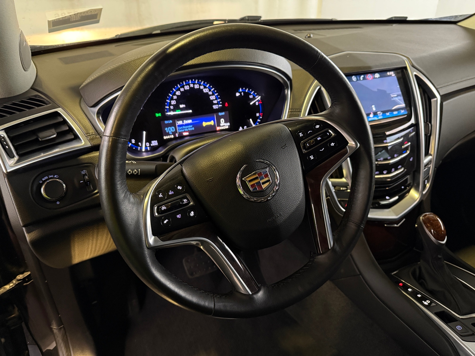 Thumbnail: 2015 Cadillac SRX - 4