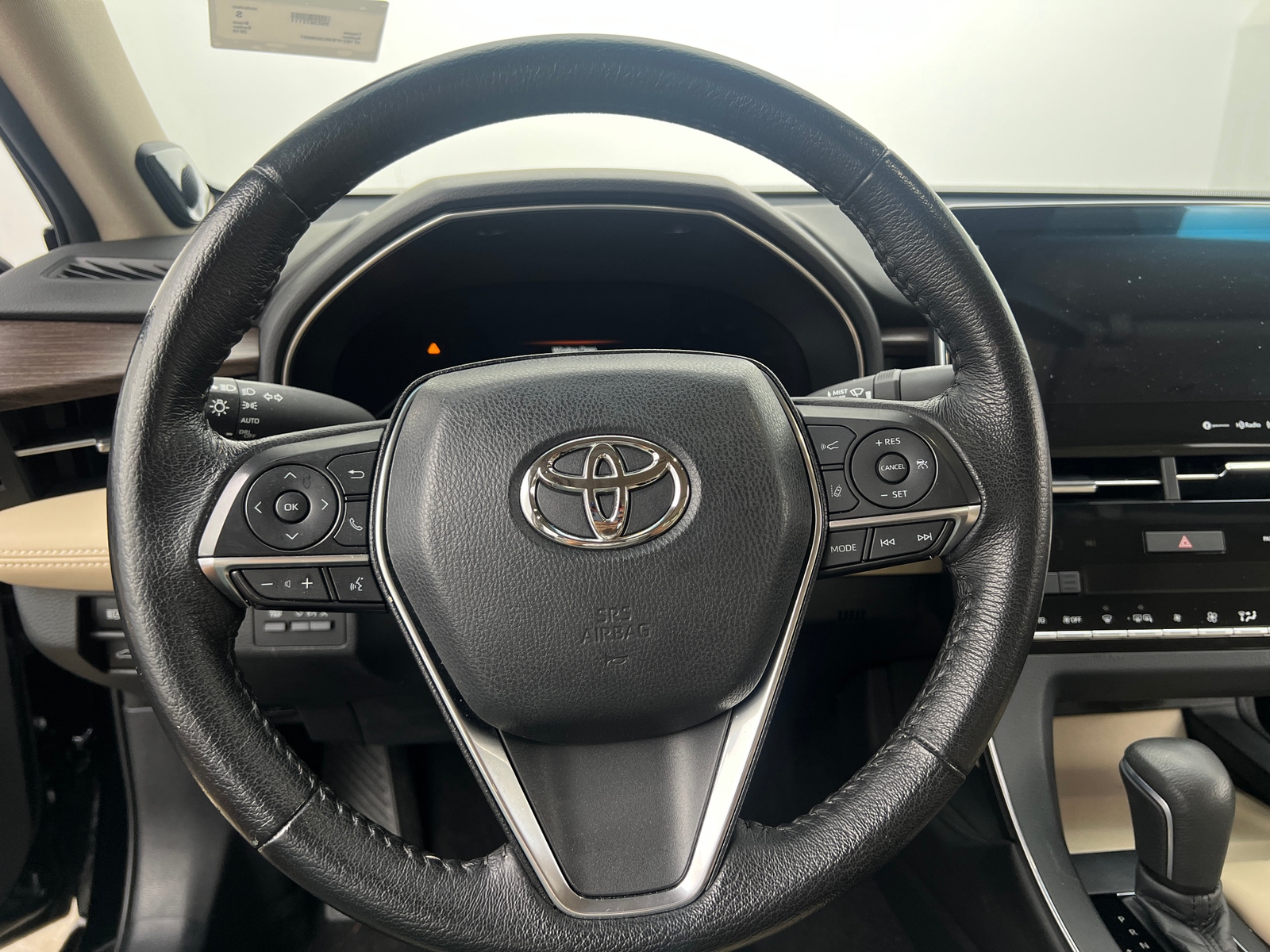 Thumbnail: 2019 Toyota Avalon - 4
