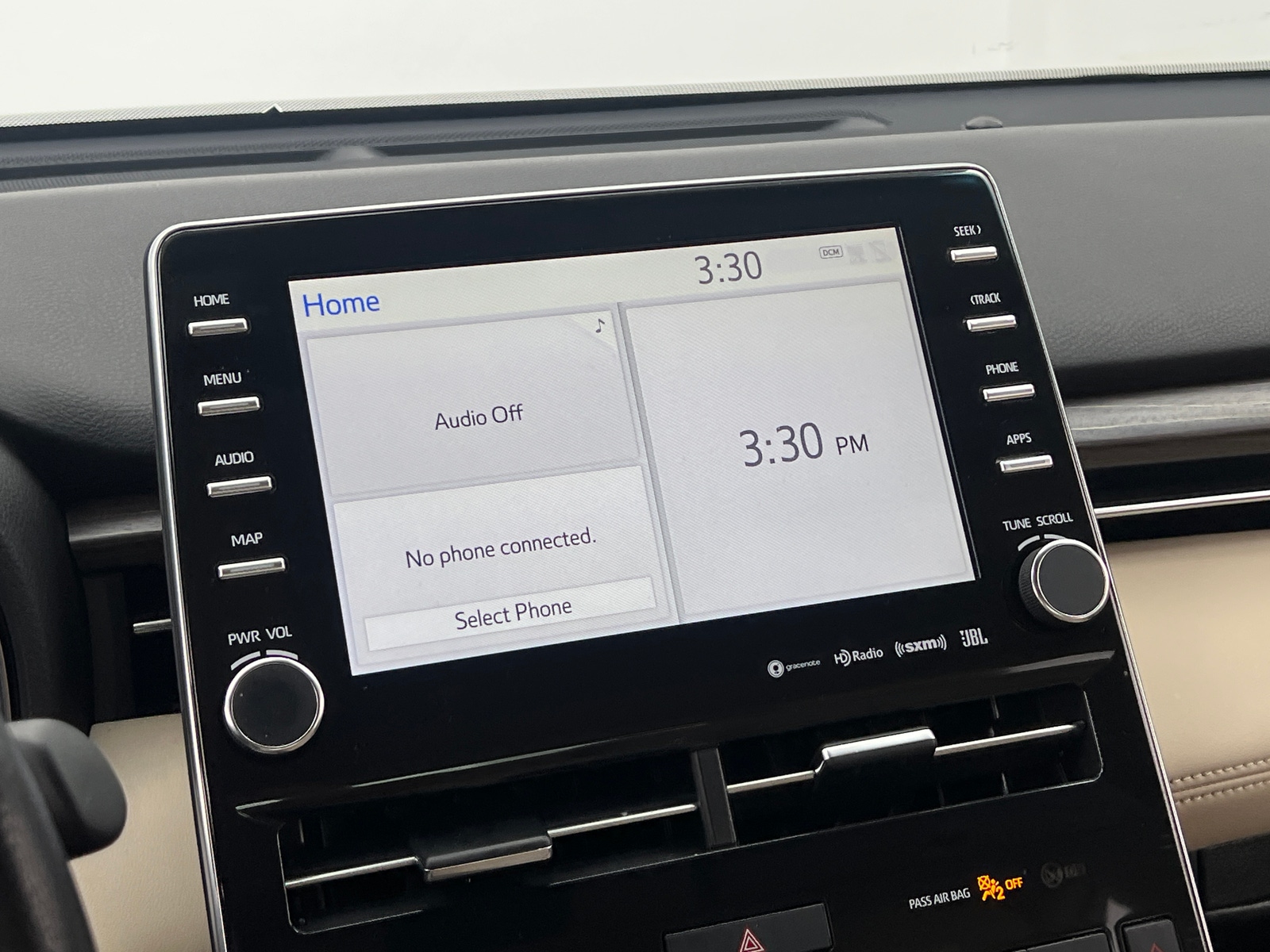 Thumbnail: 2019 Toyota Avalon - 3