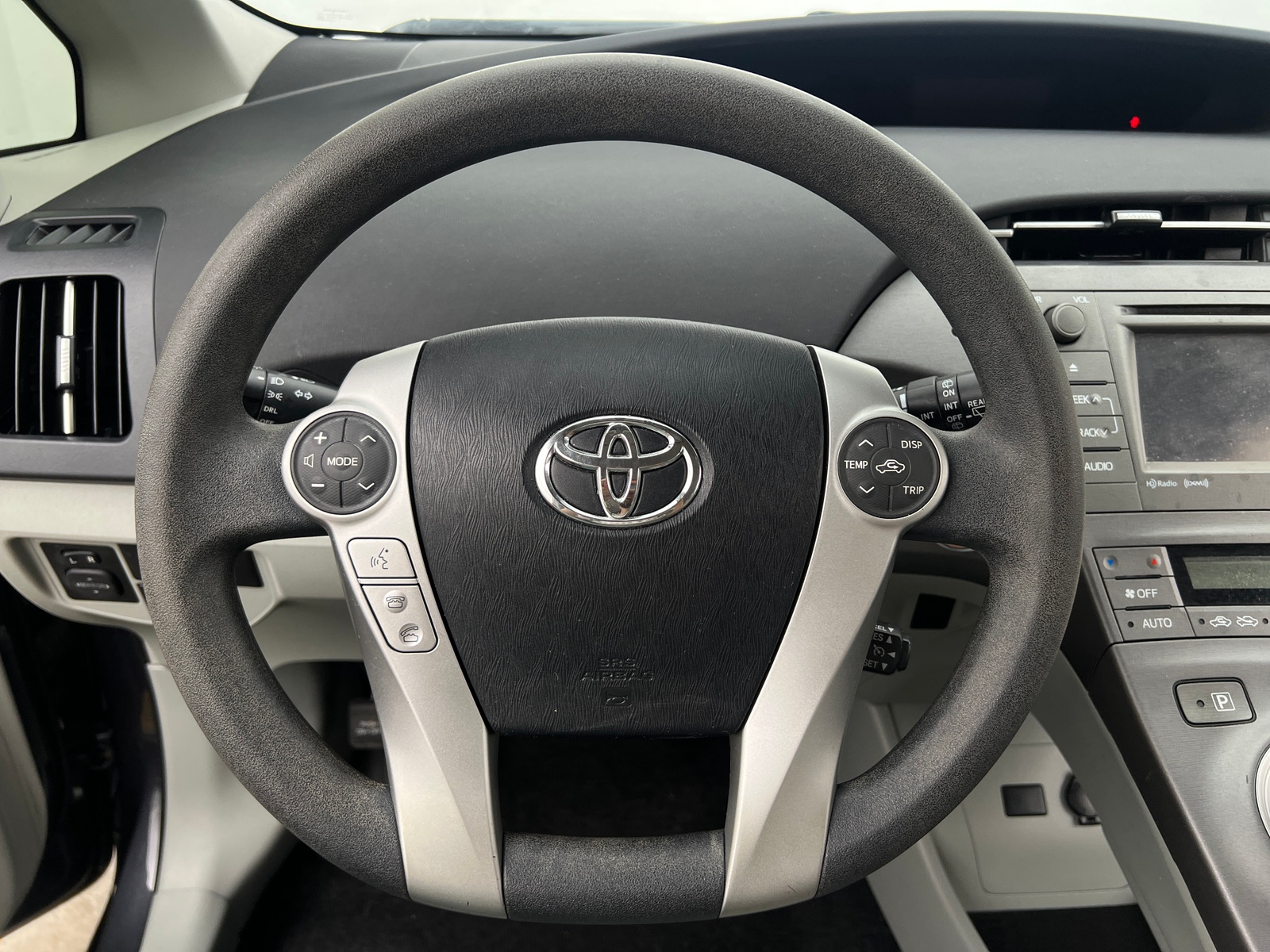 Thumbnail: 2014 Toyota Prius - 5